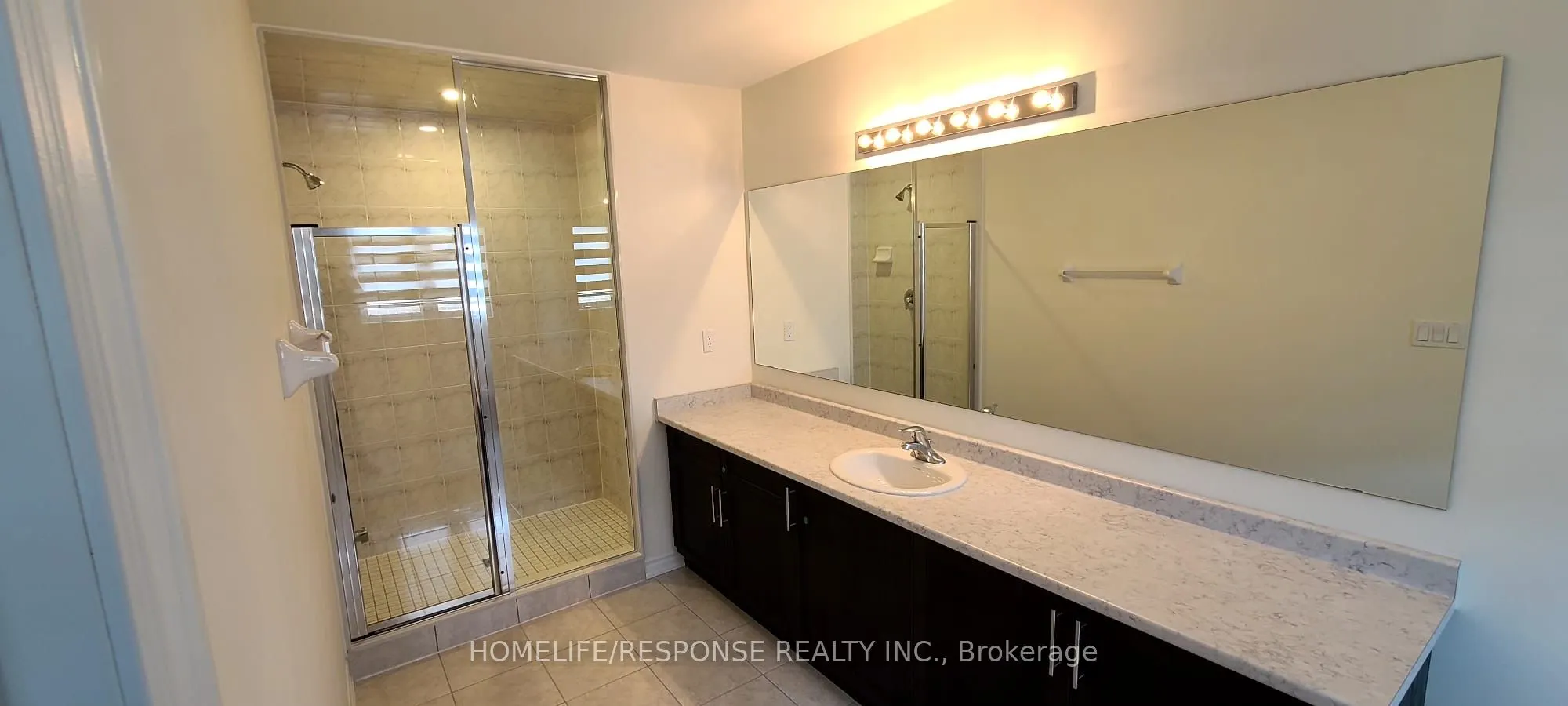 41 RAINES Road S
