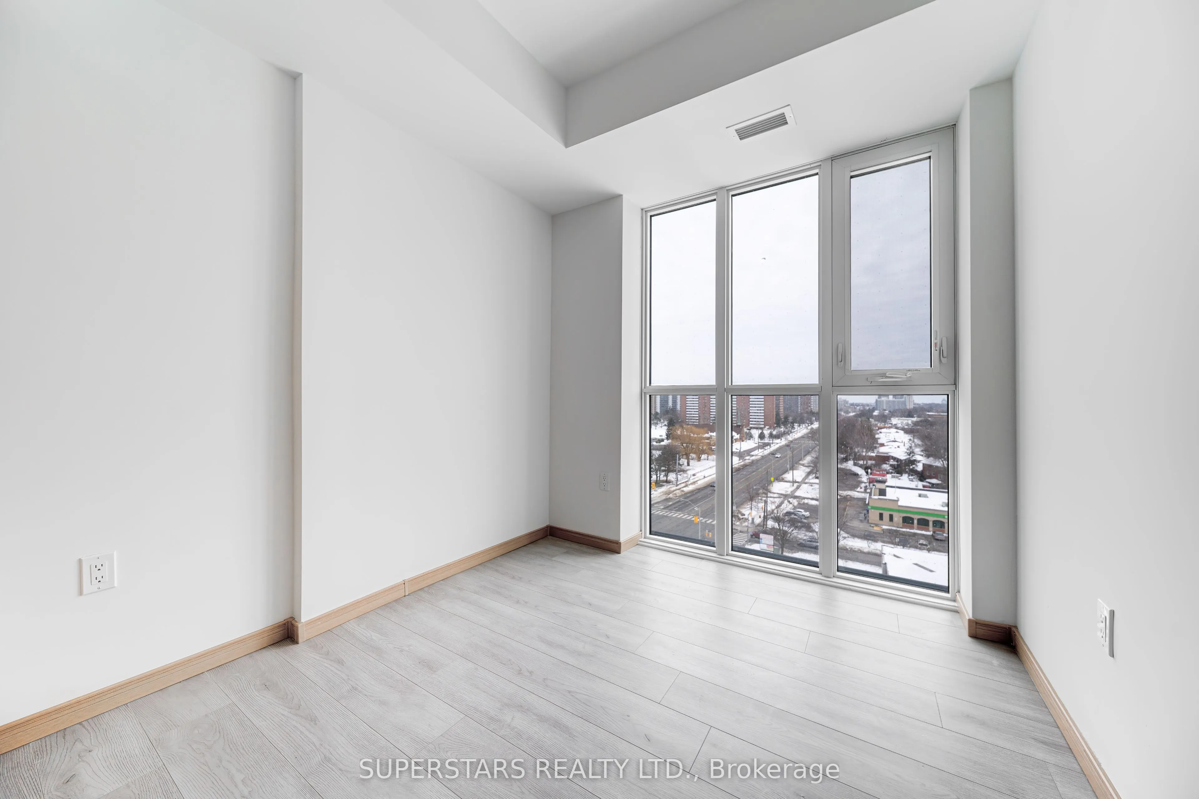 3429 Sheppard Avenue E #915