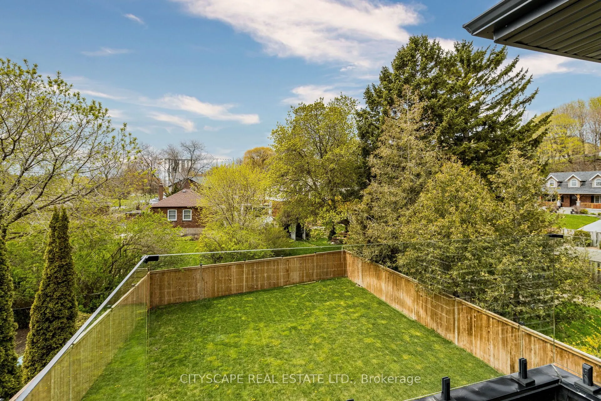 4 Birchlawn Avenue
