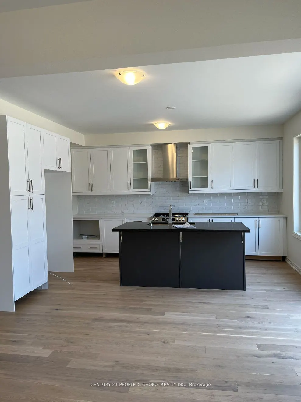 2144 Coppermine Street