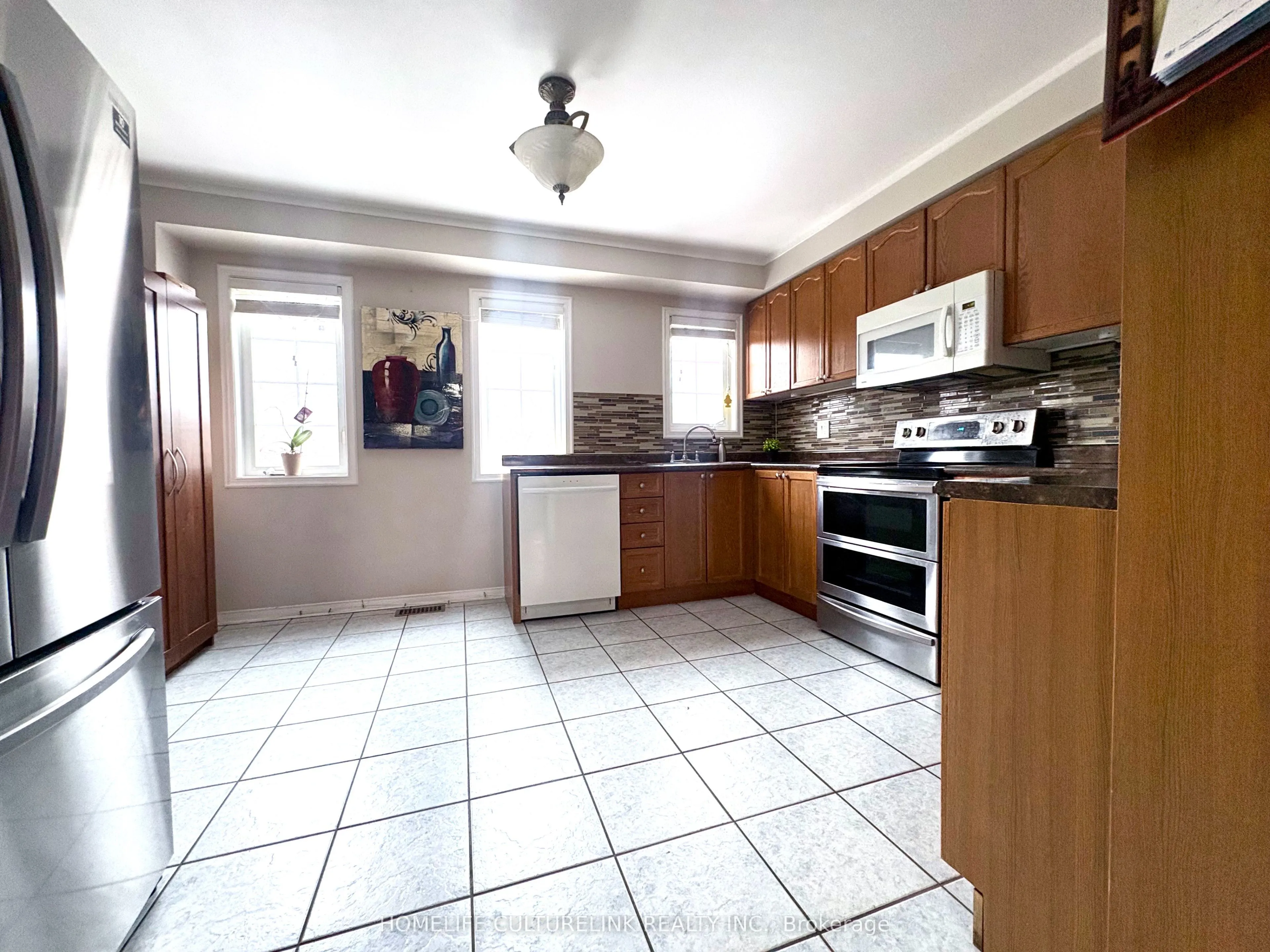 1100 Begley Street #32