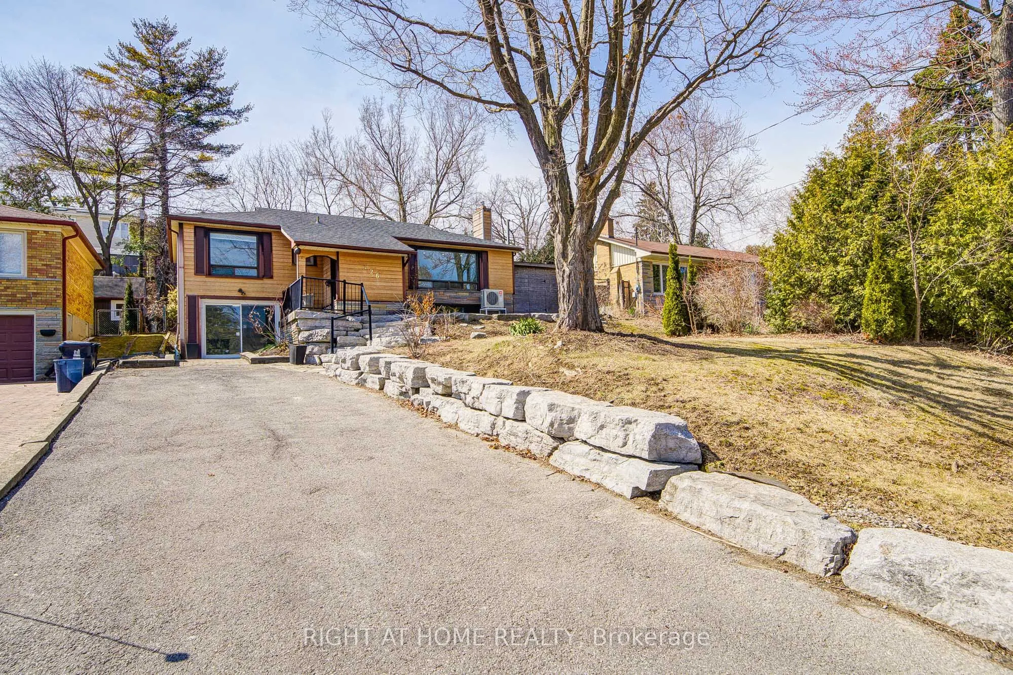 326 Jaybell Grove