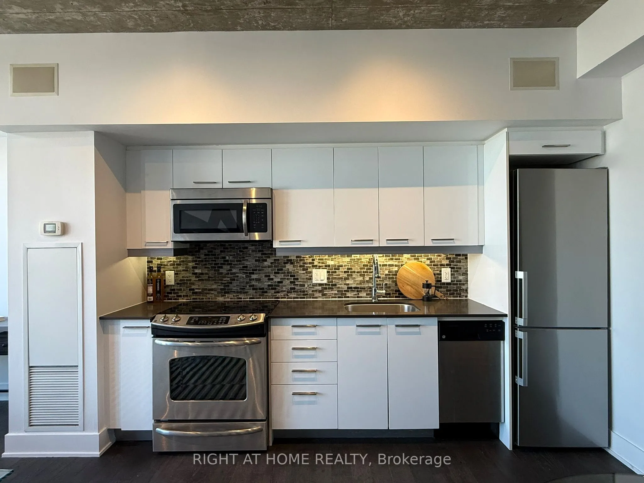 630 Queen Street E #407