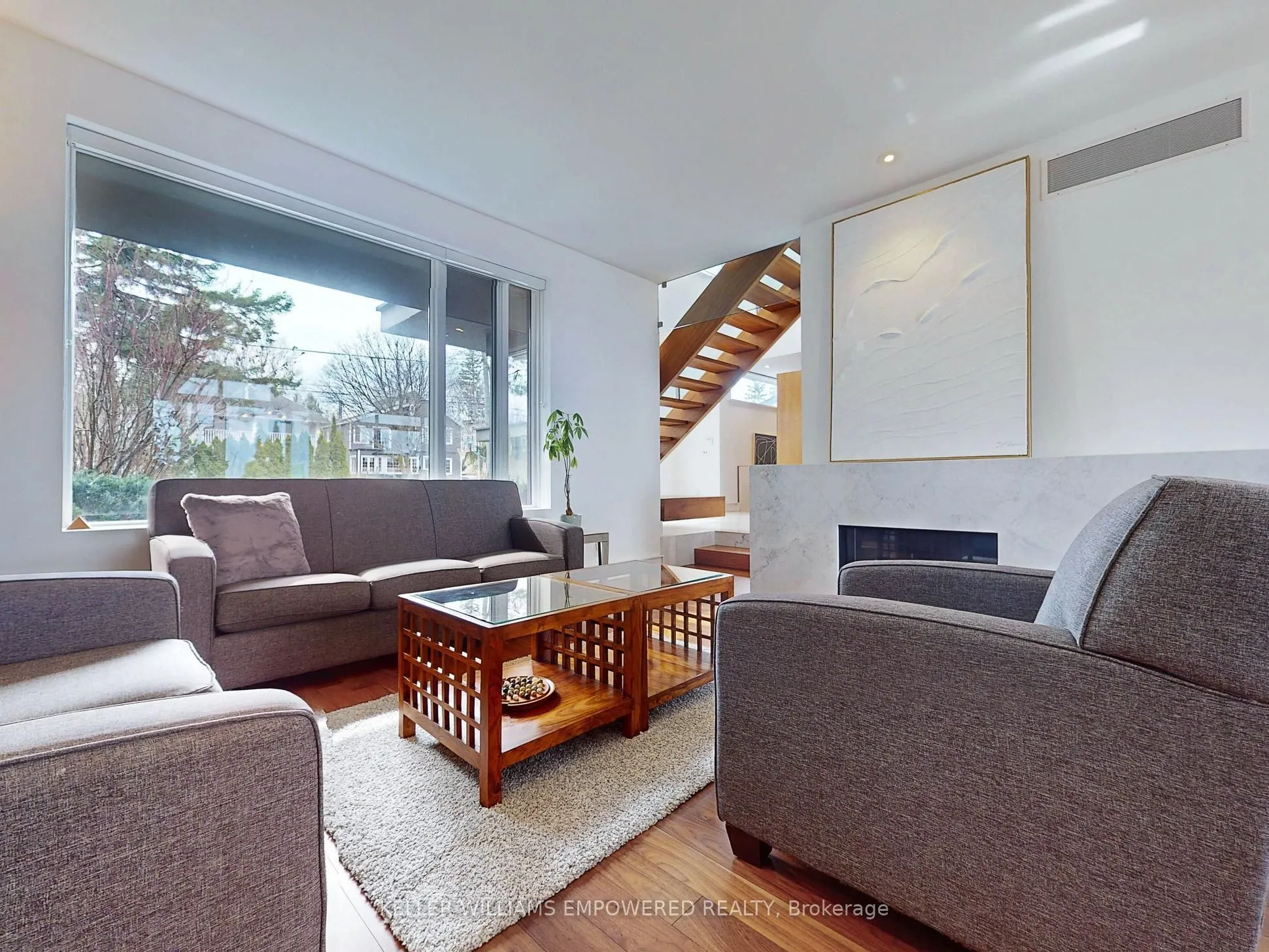 9 Fenwood Heights