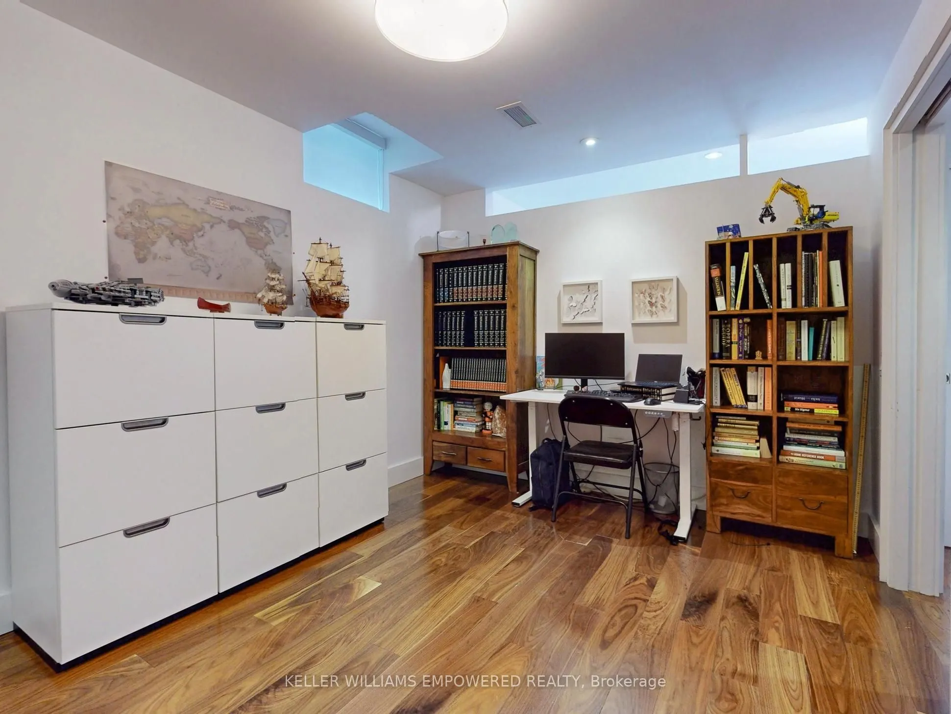 9 Fenwood Heights