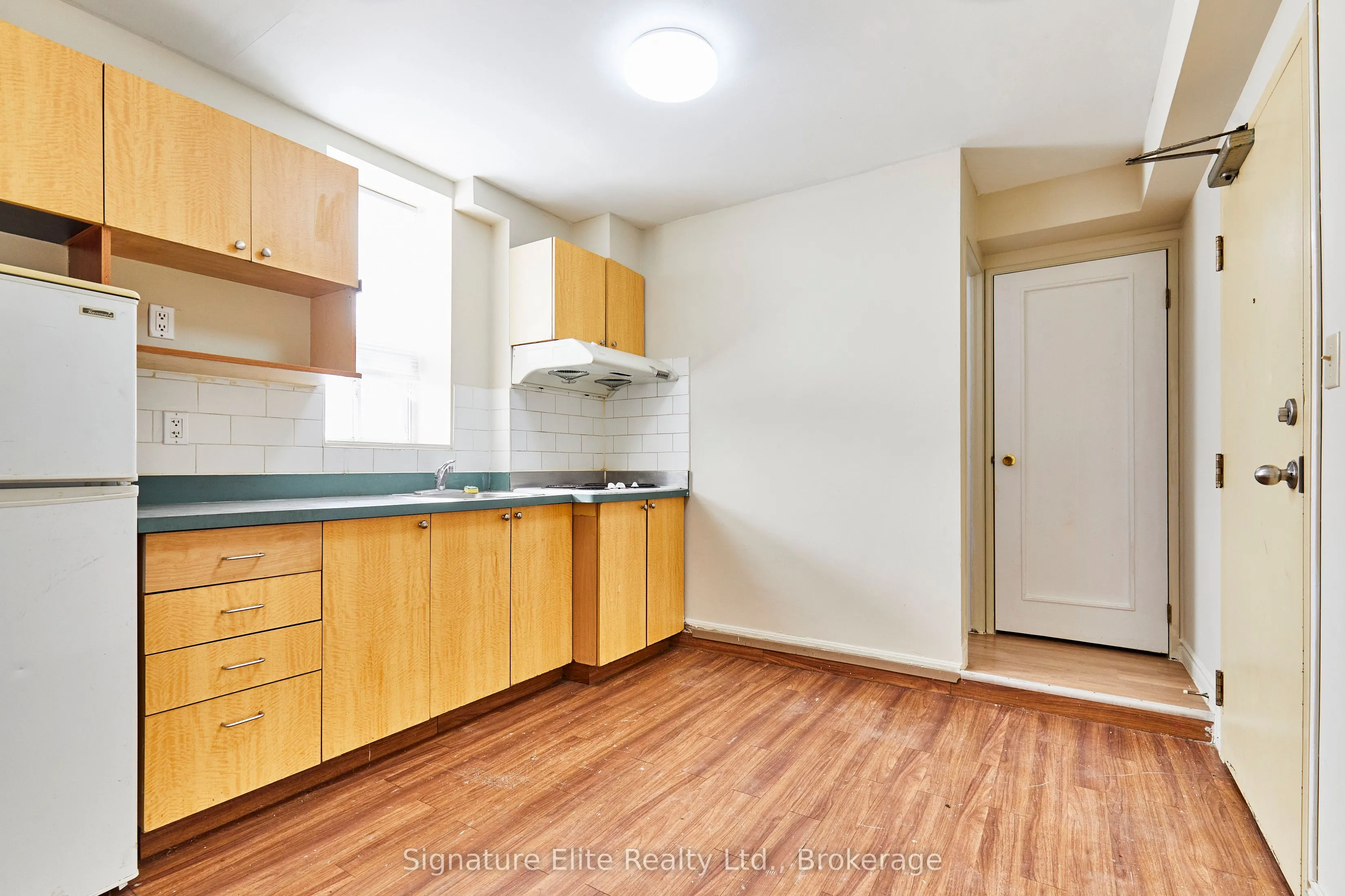 280 Woodfield Road