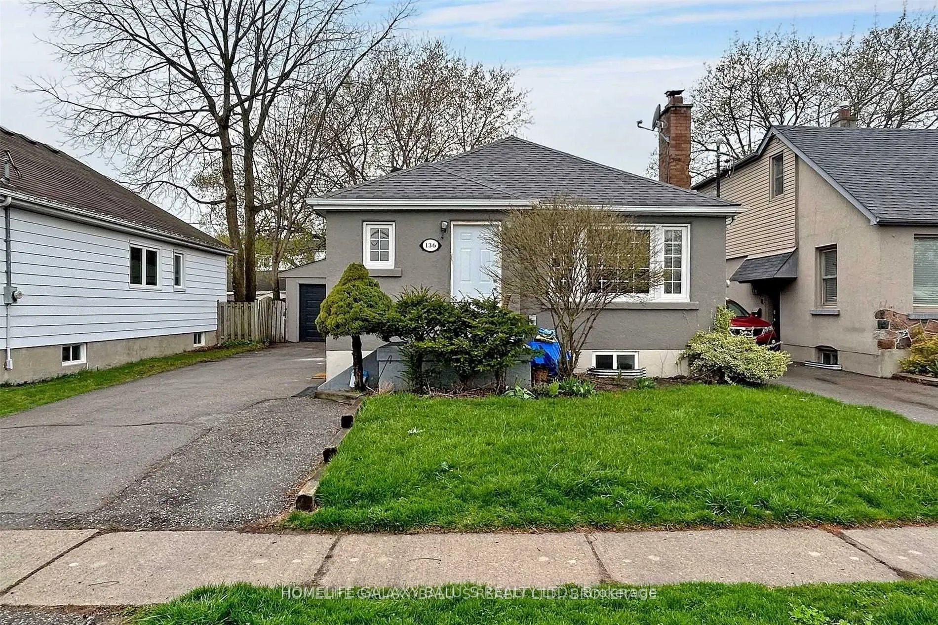 136 Central Park Boulevard N, #Basement