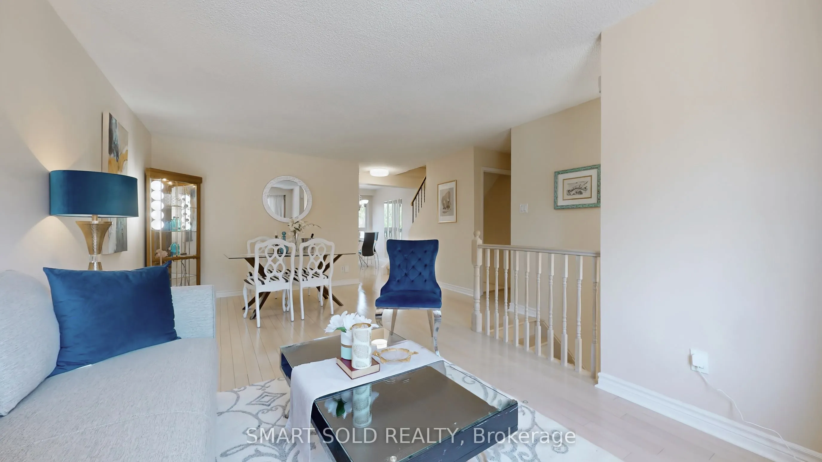 2606 Midland Avenue, #19