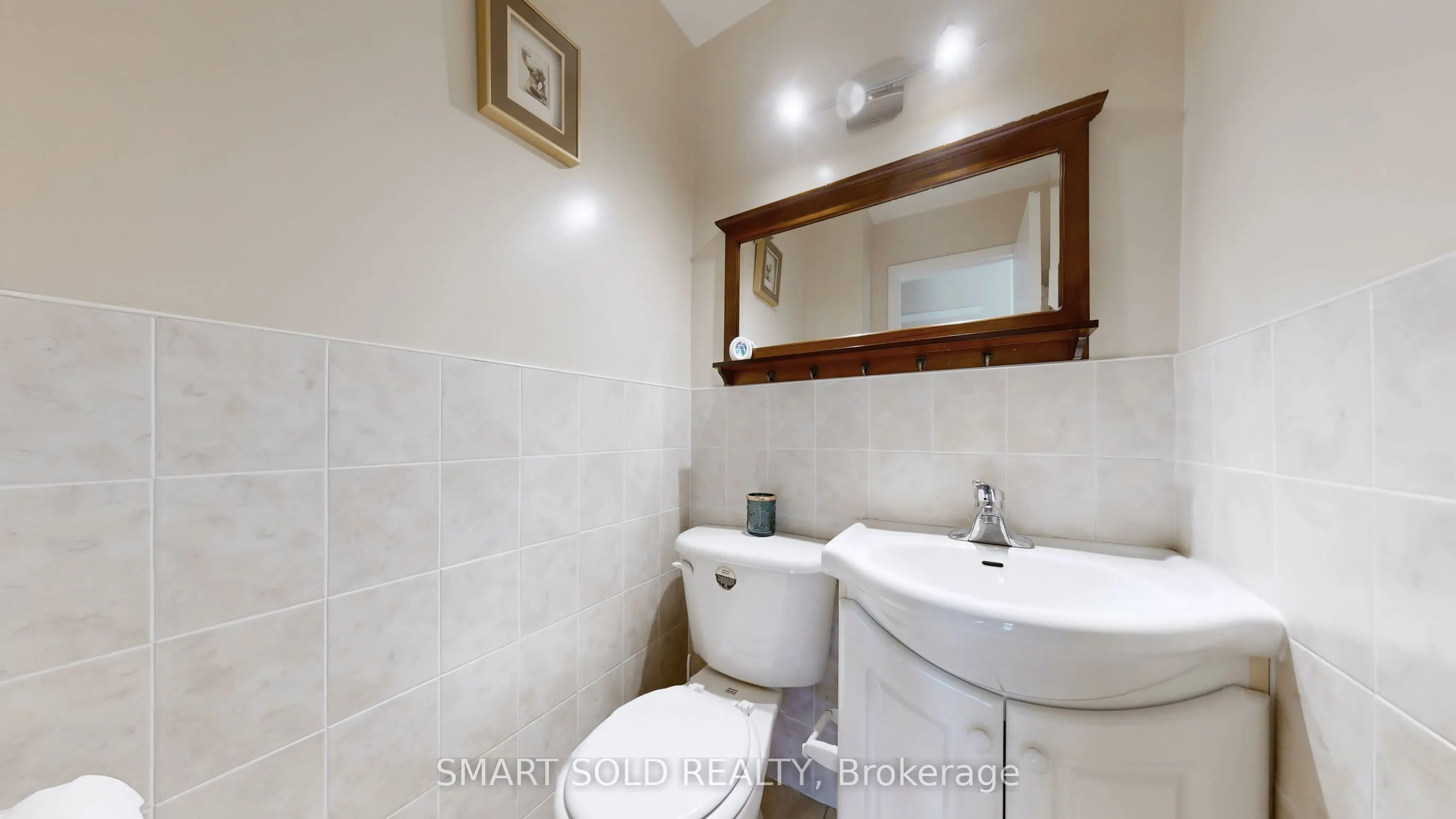 2606 Midland Avenue, #19