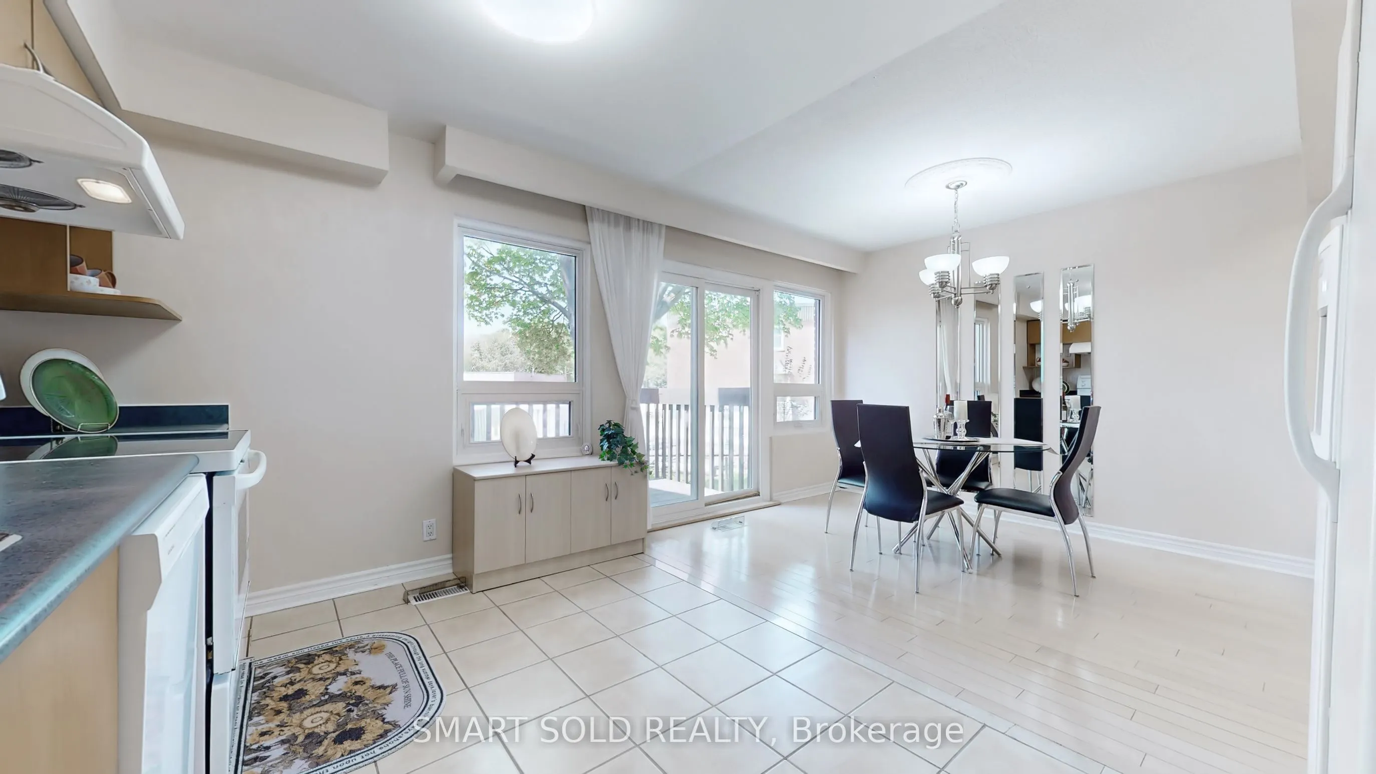 2606 Midland Avenue, #19