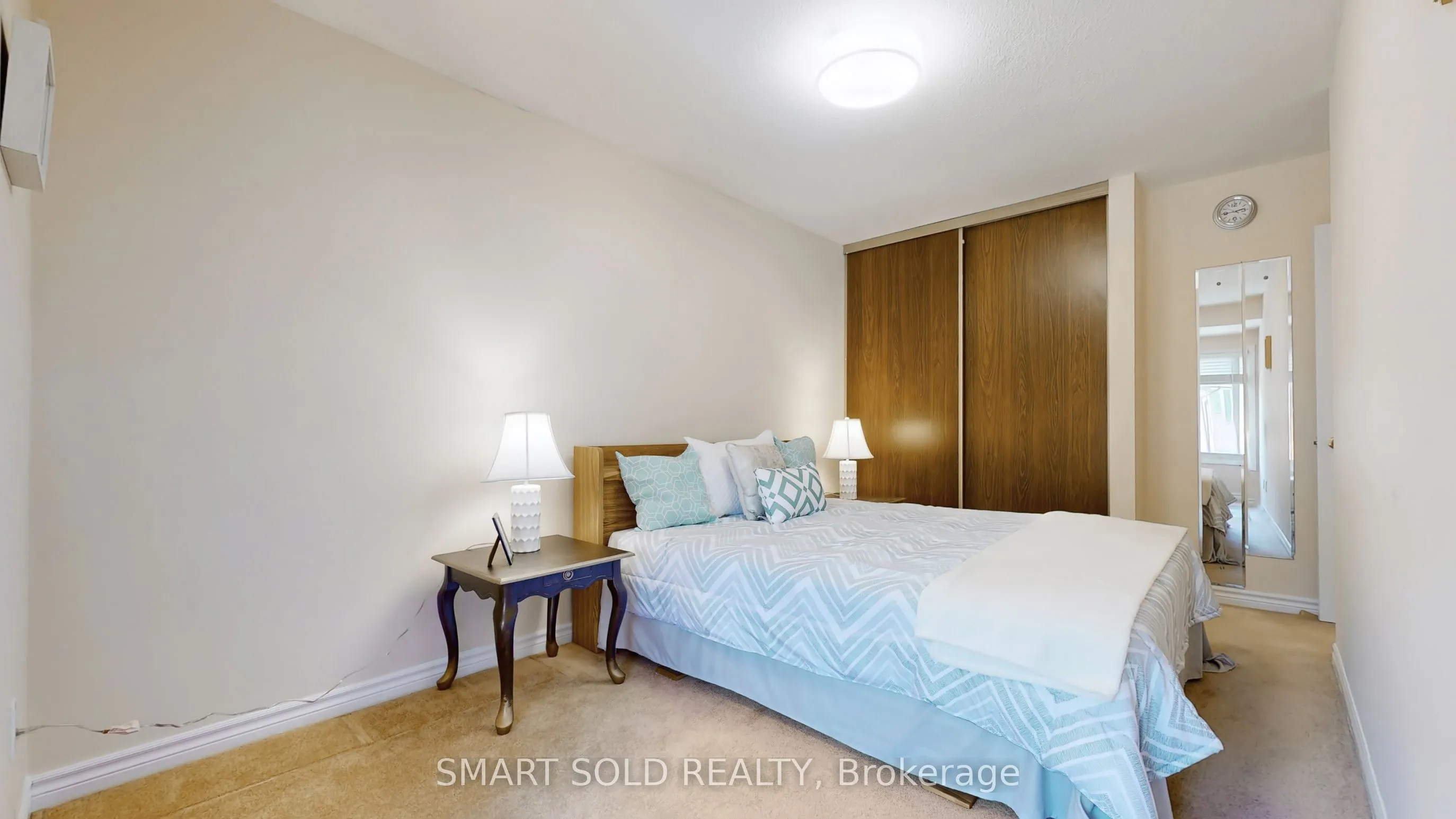 2606 Midland Avenue, #19