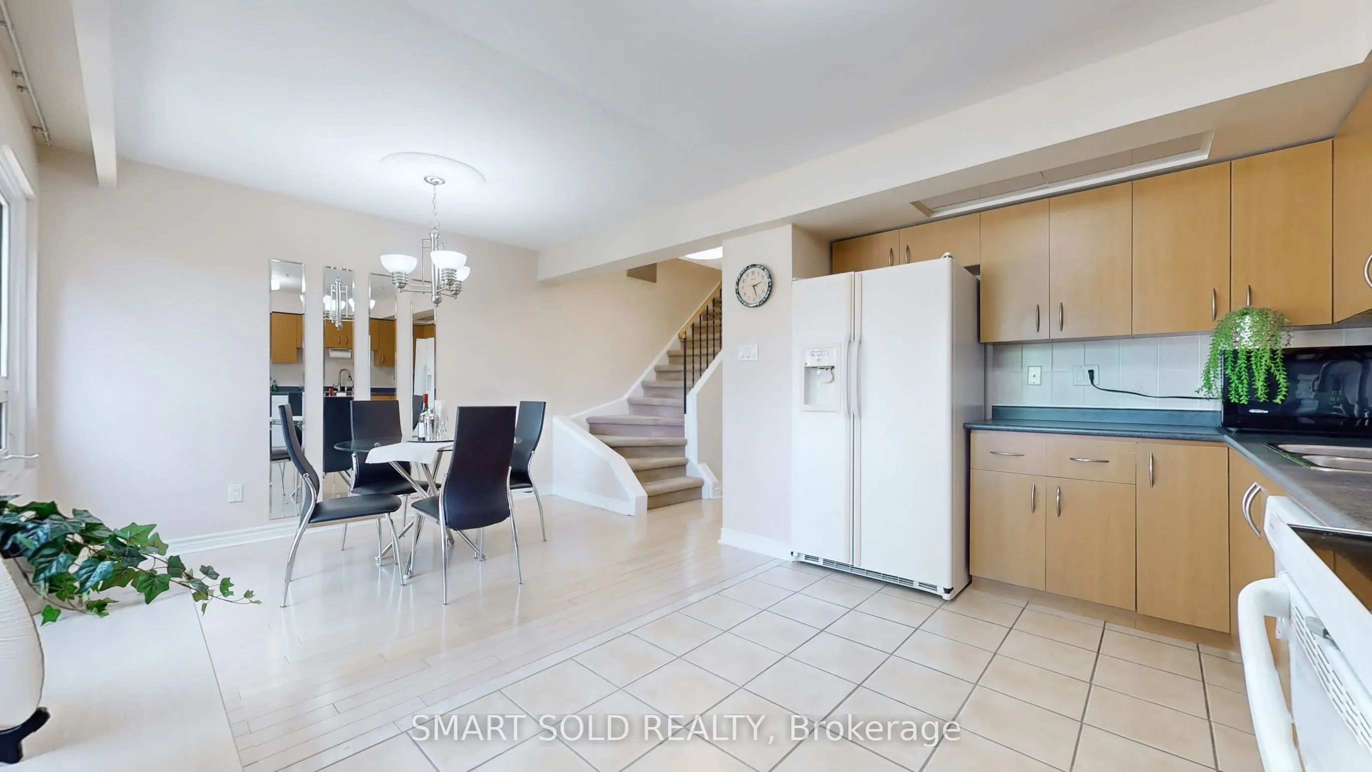 2606 Midland Avenue, #19