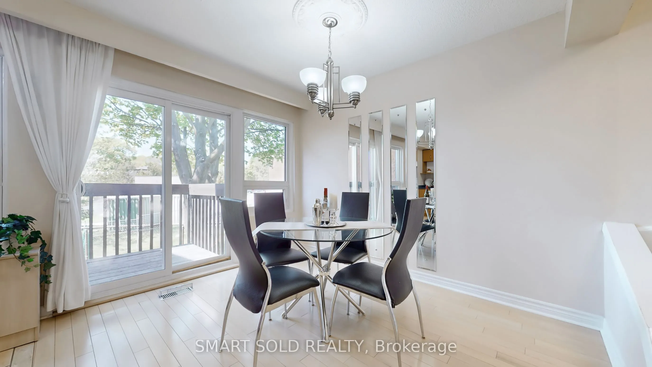 2606 Midland Avenue, #19