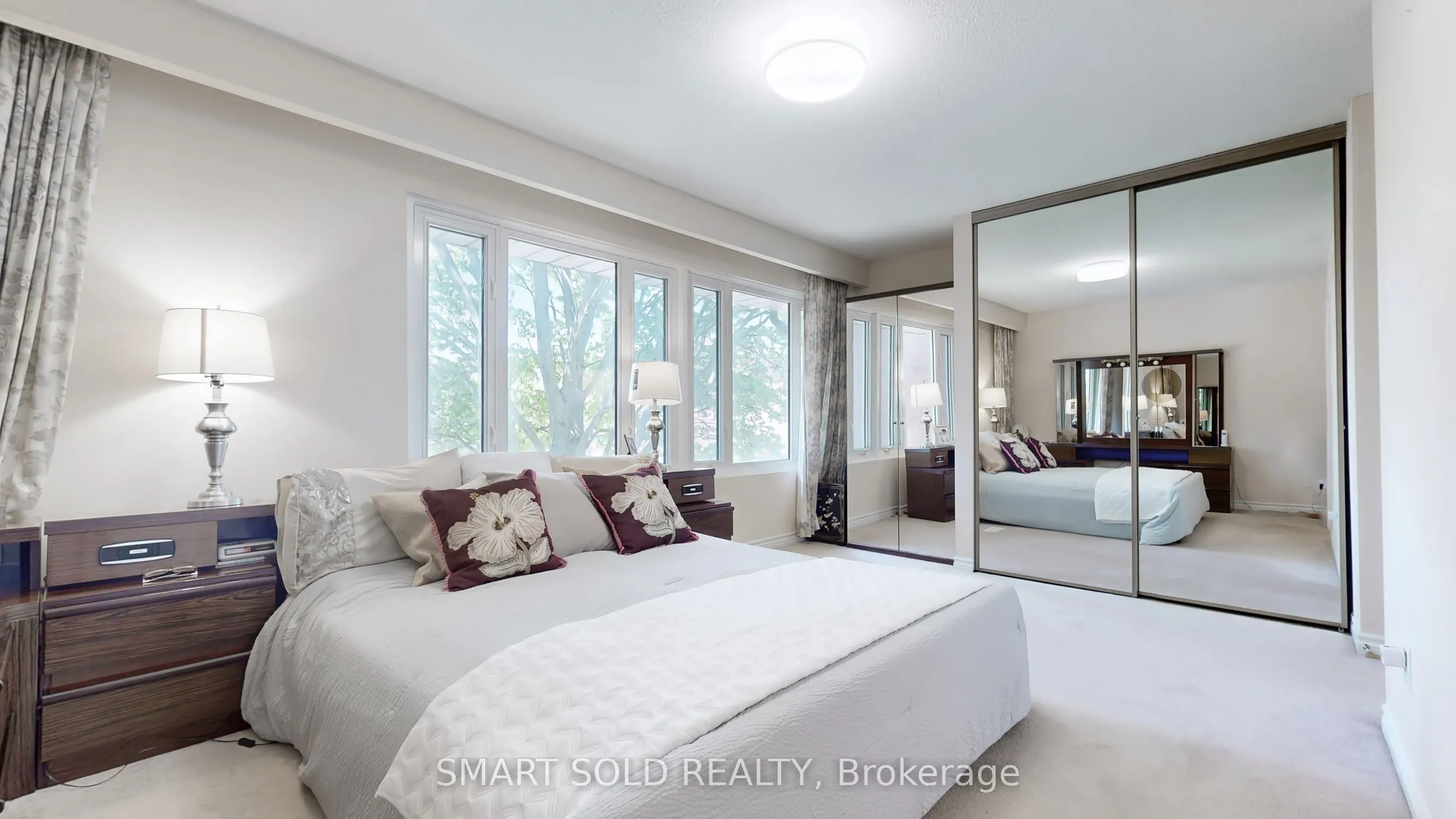 2606 Midland Avenue, #19