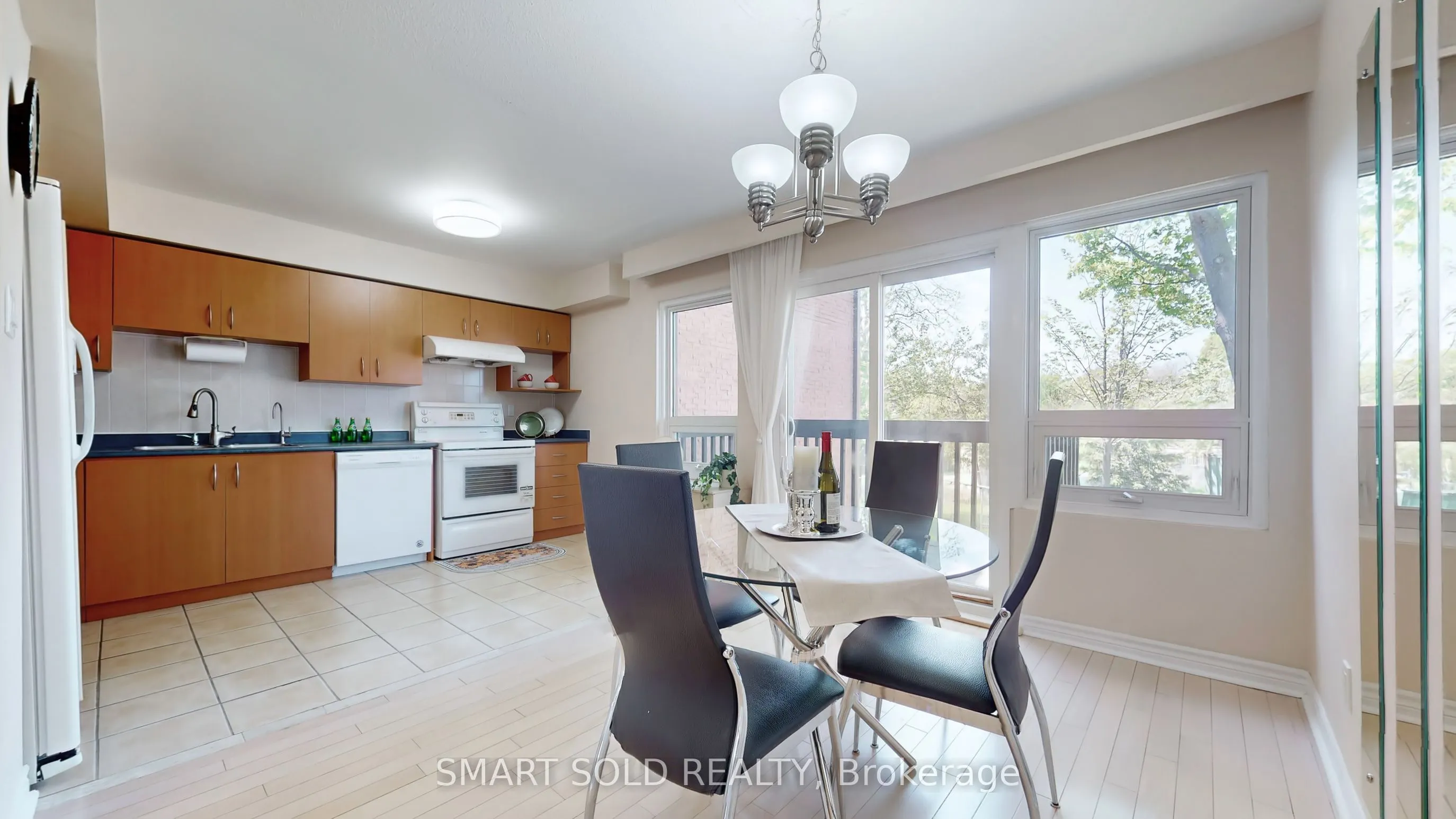 2606 Midland Avenue, #19