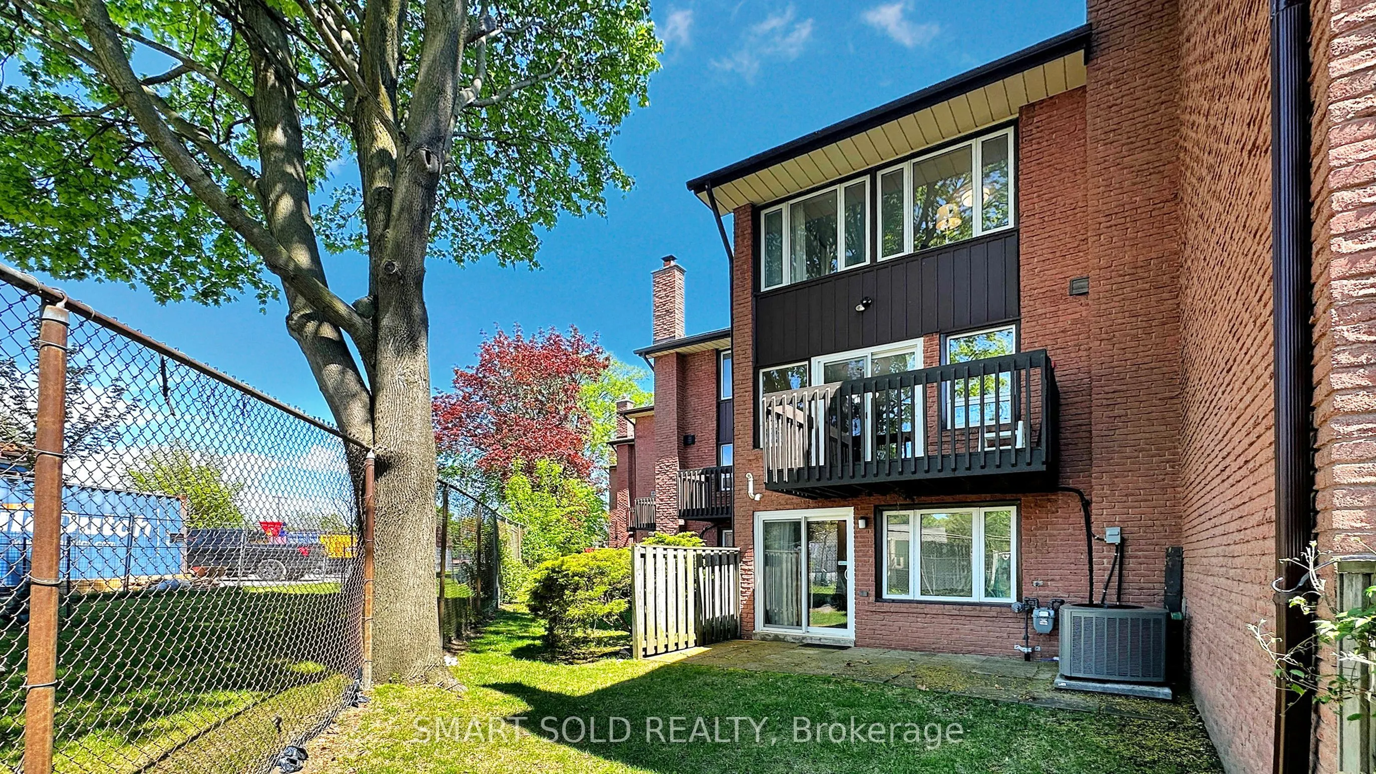 2606 Midland Avenue, #19