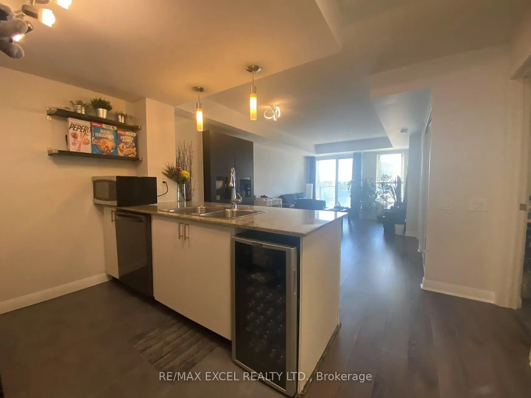 190 Borough Drive, #809