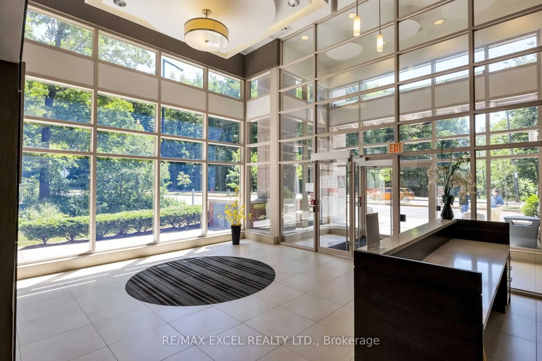 190 Borough Drive, #809