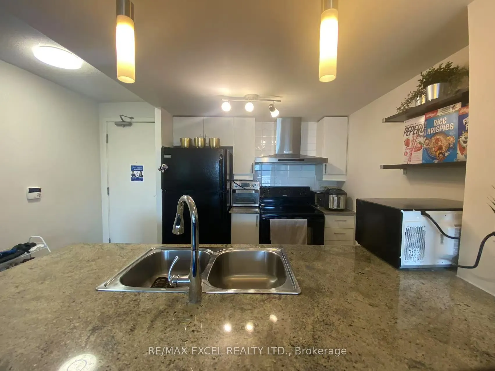 190 Borough Drive, #809