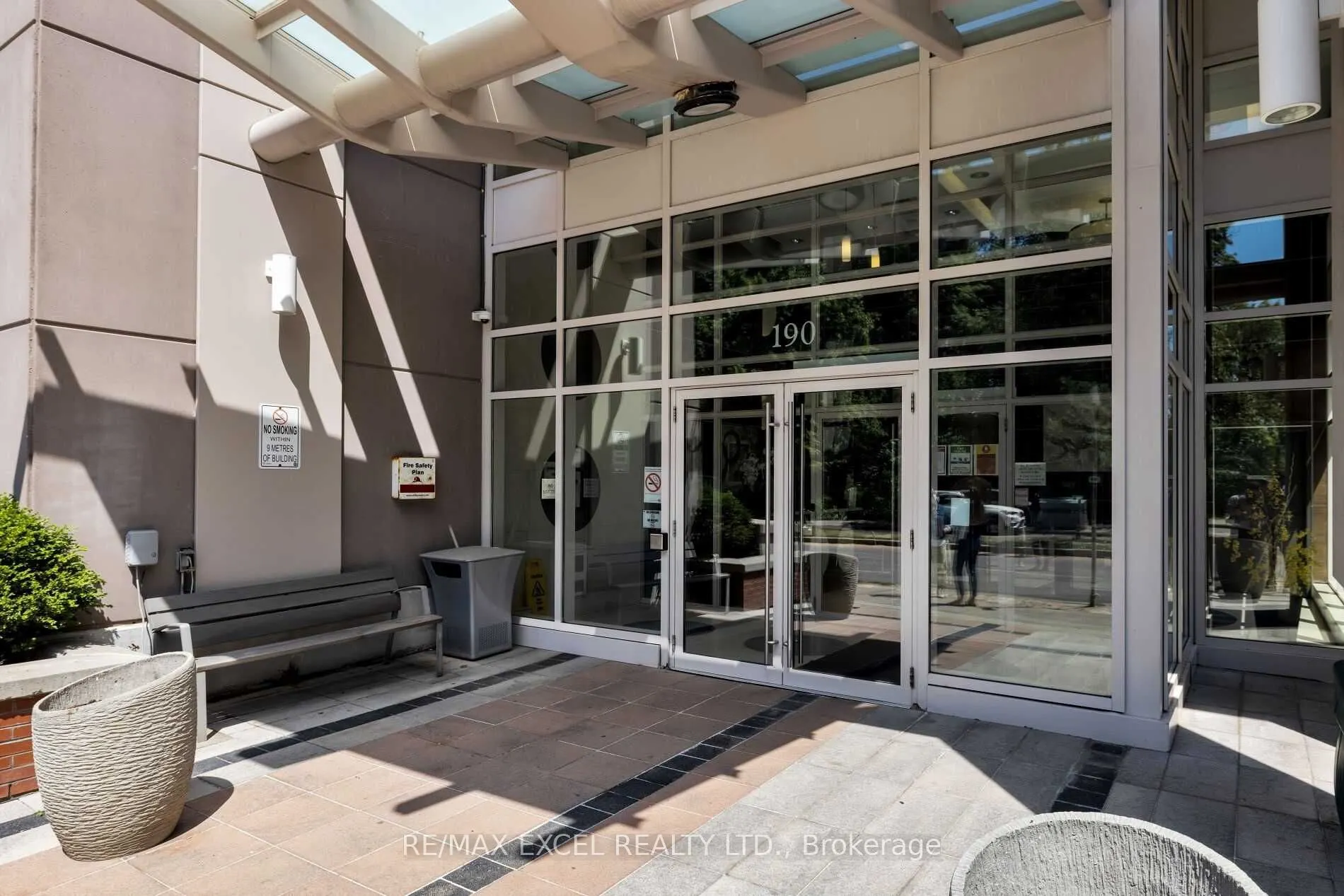 190 Borough Drive, #809