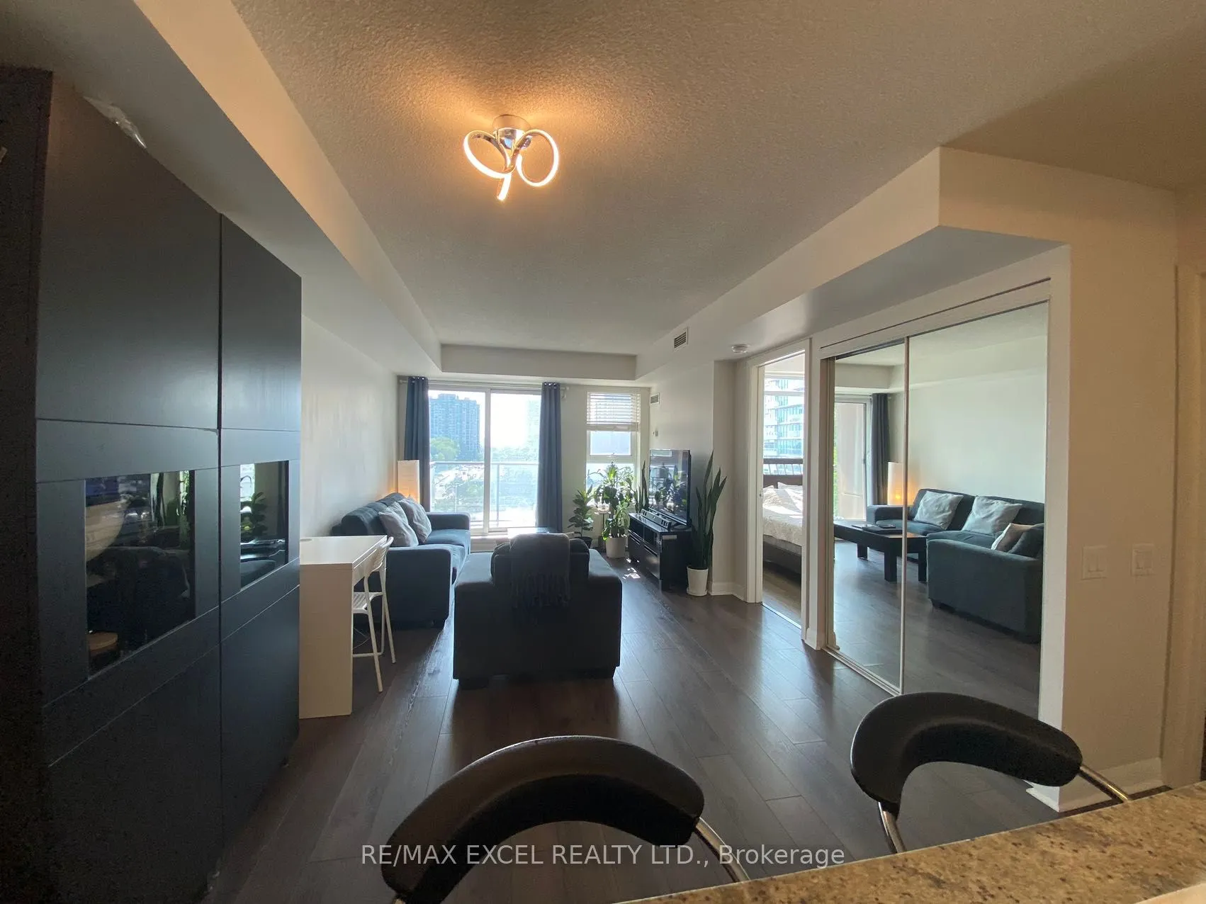 190 Borough Drive, #809