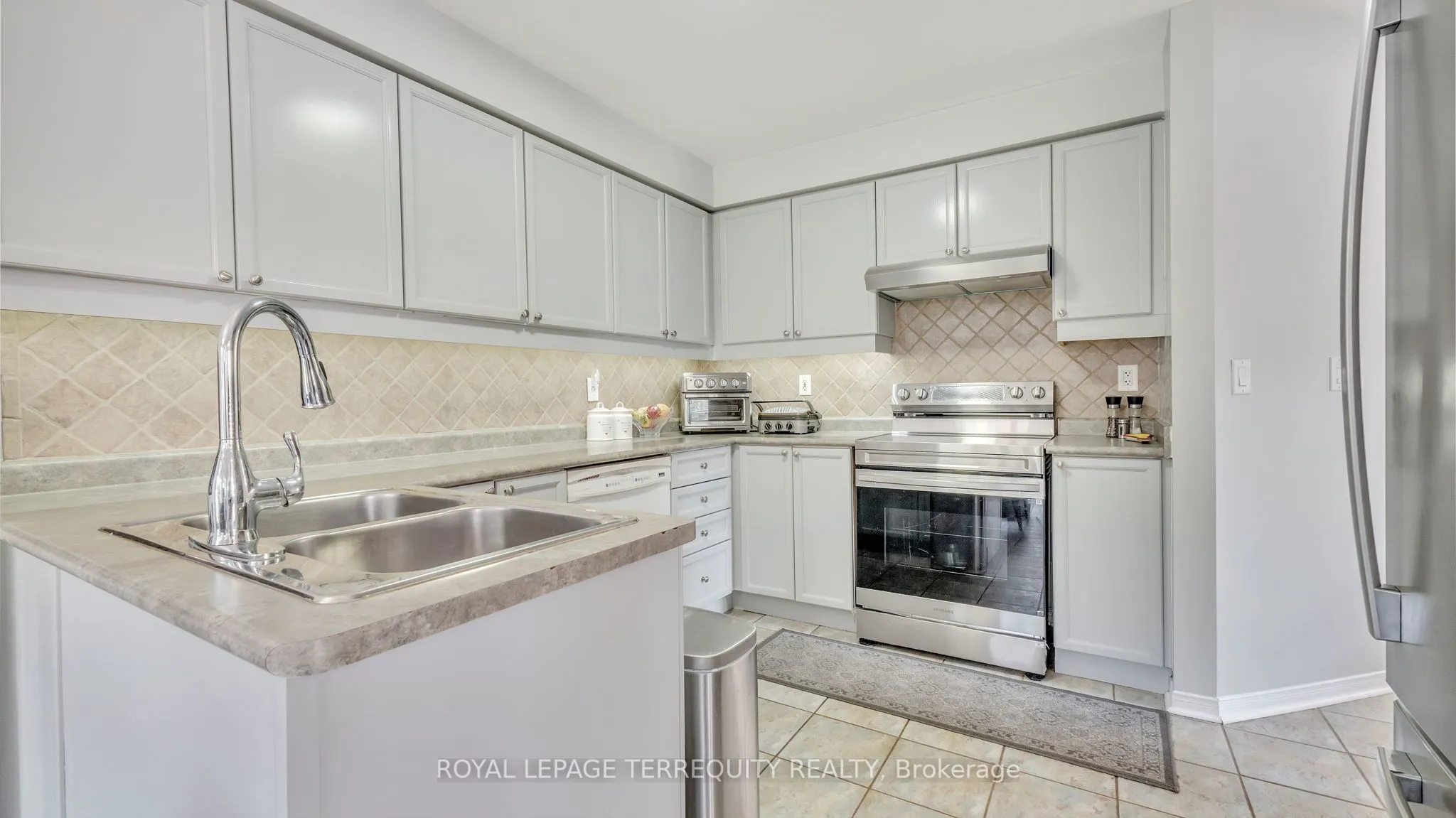 55 Beaumaris Crescent