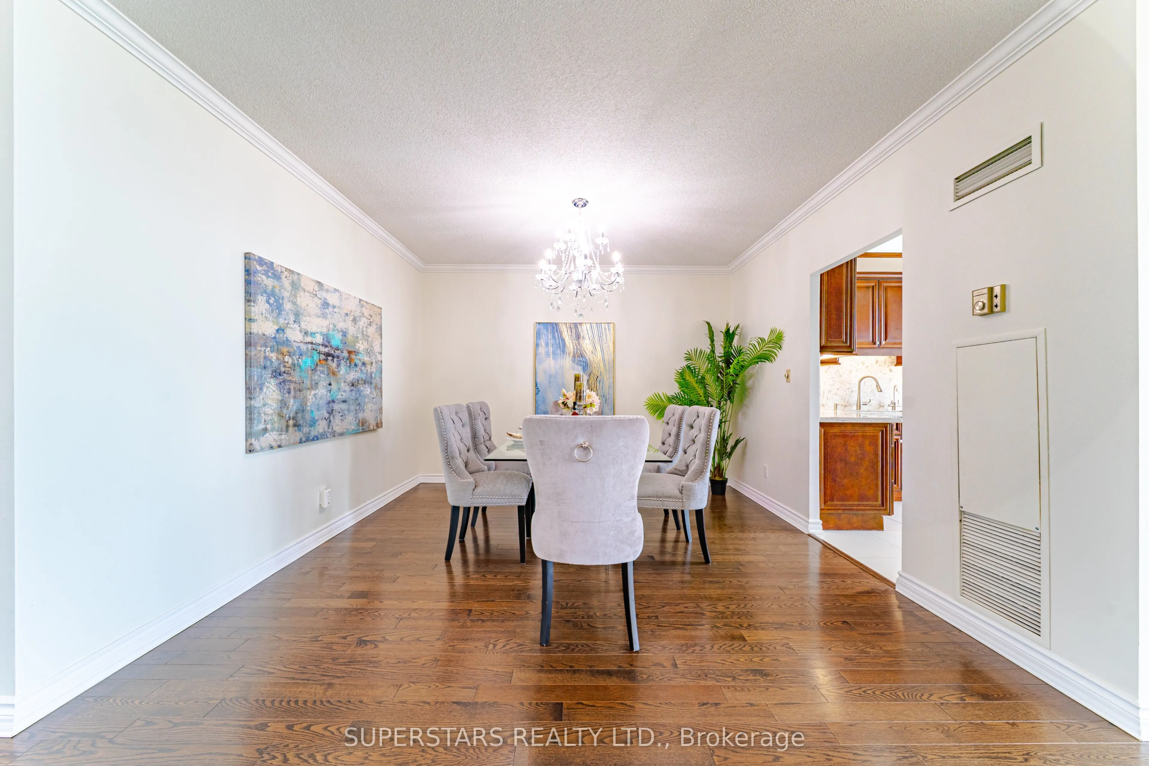 20 Guildwood Parkway #PH14