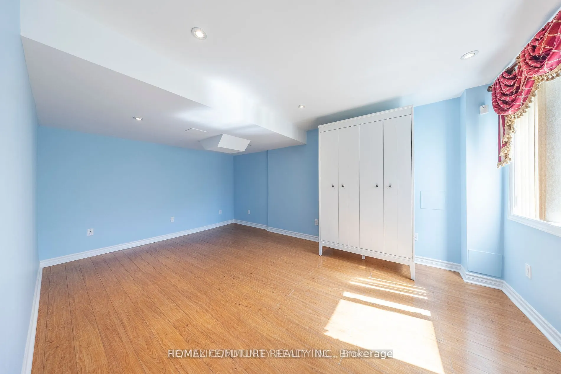 70 Lampman Drive