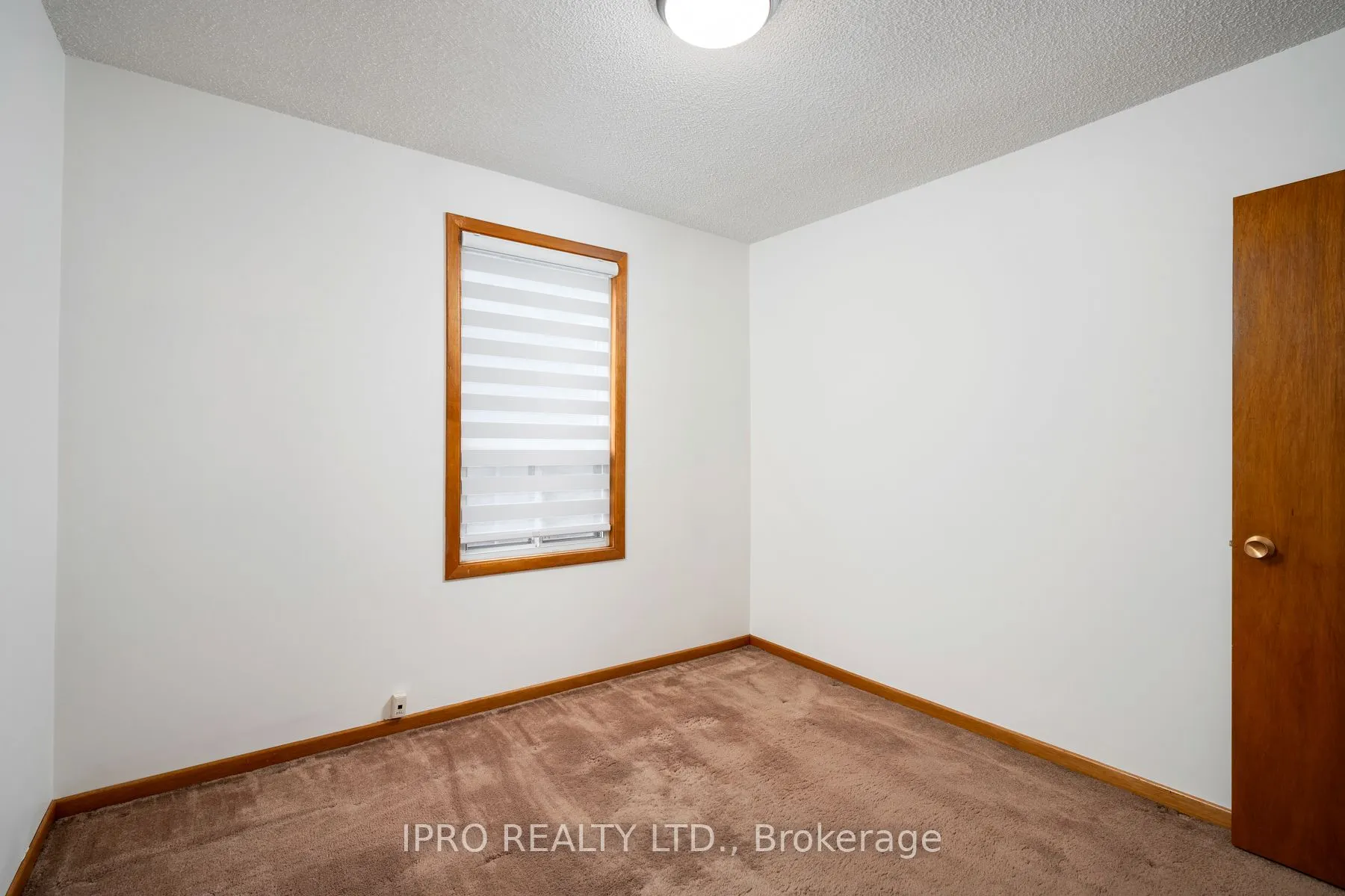96 Woodycrest Avenue
