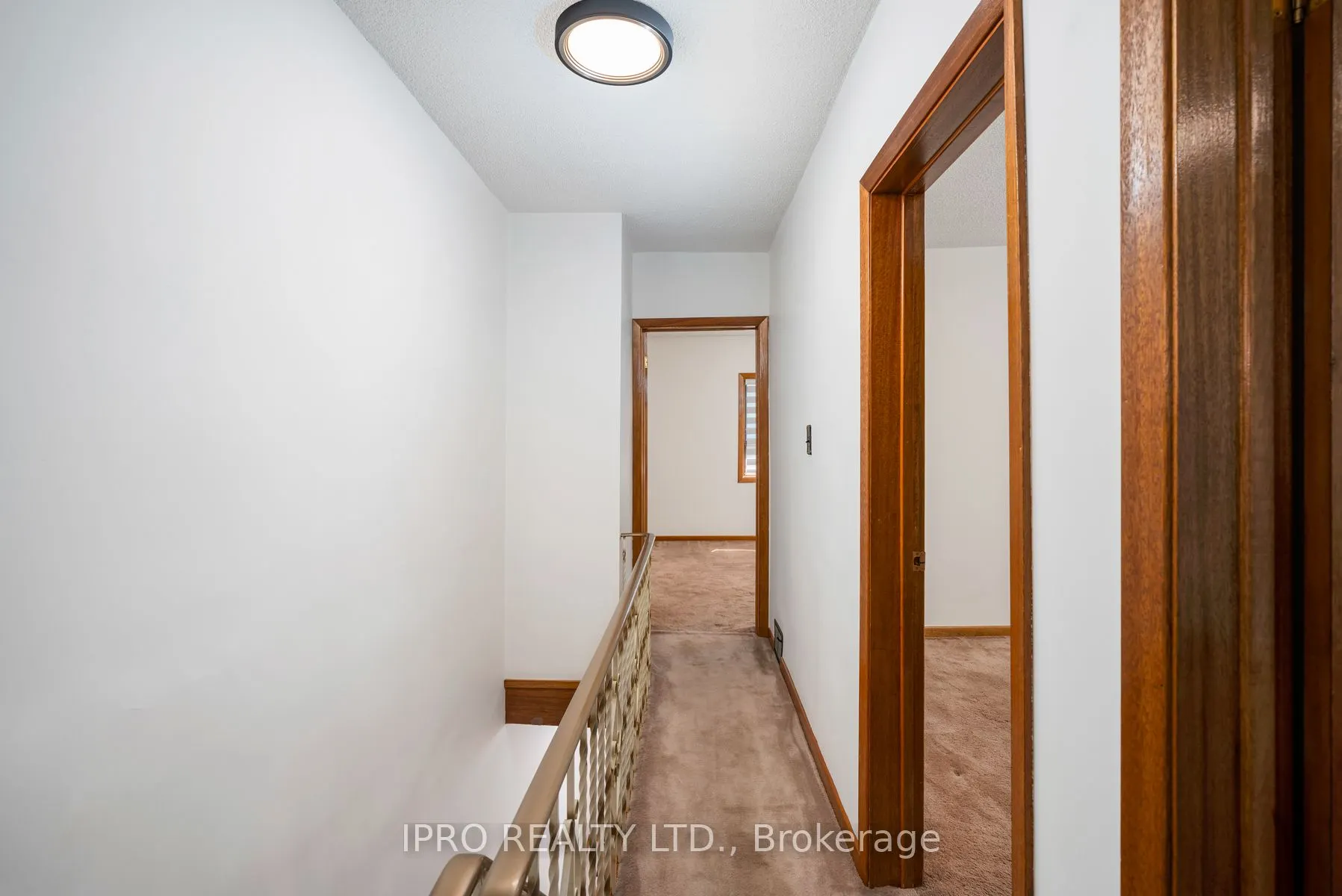 96 Woodycrest Avenue