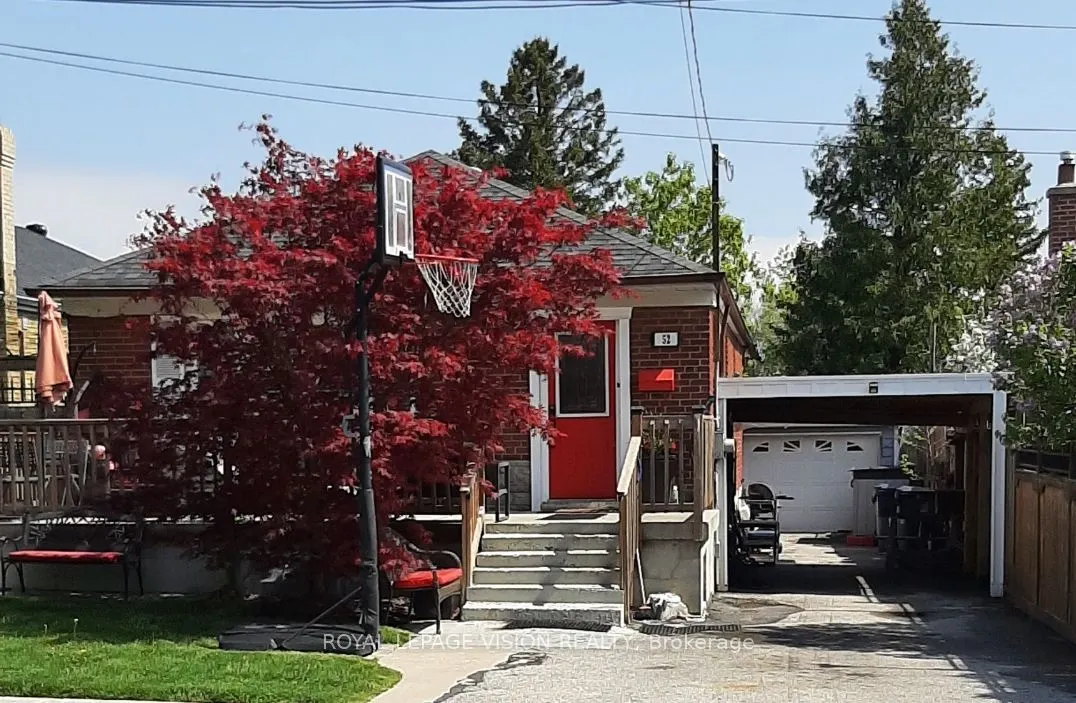 52 Ellendale Drive