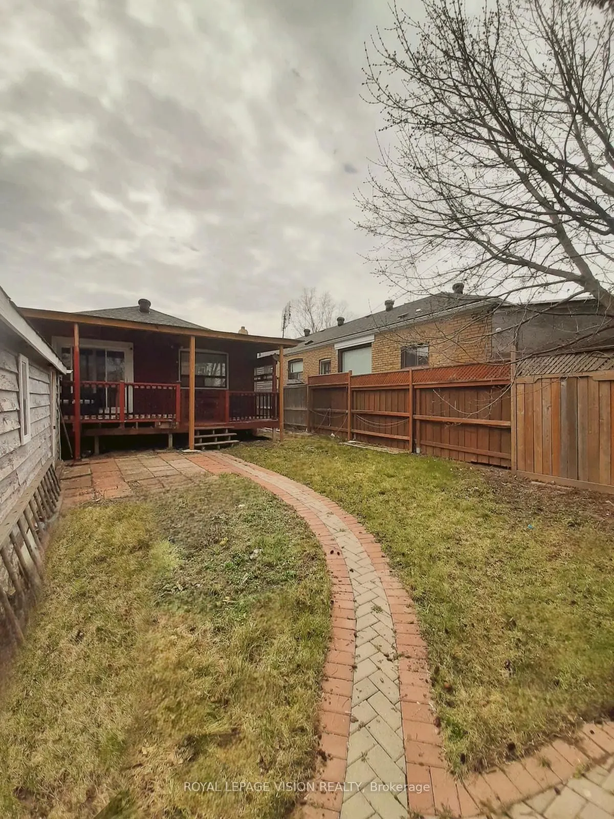 52 Ellendale Drive