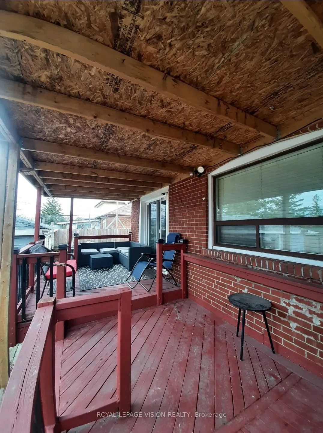52 Ellendale Drive