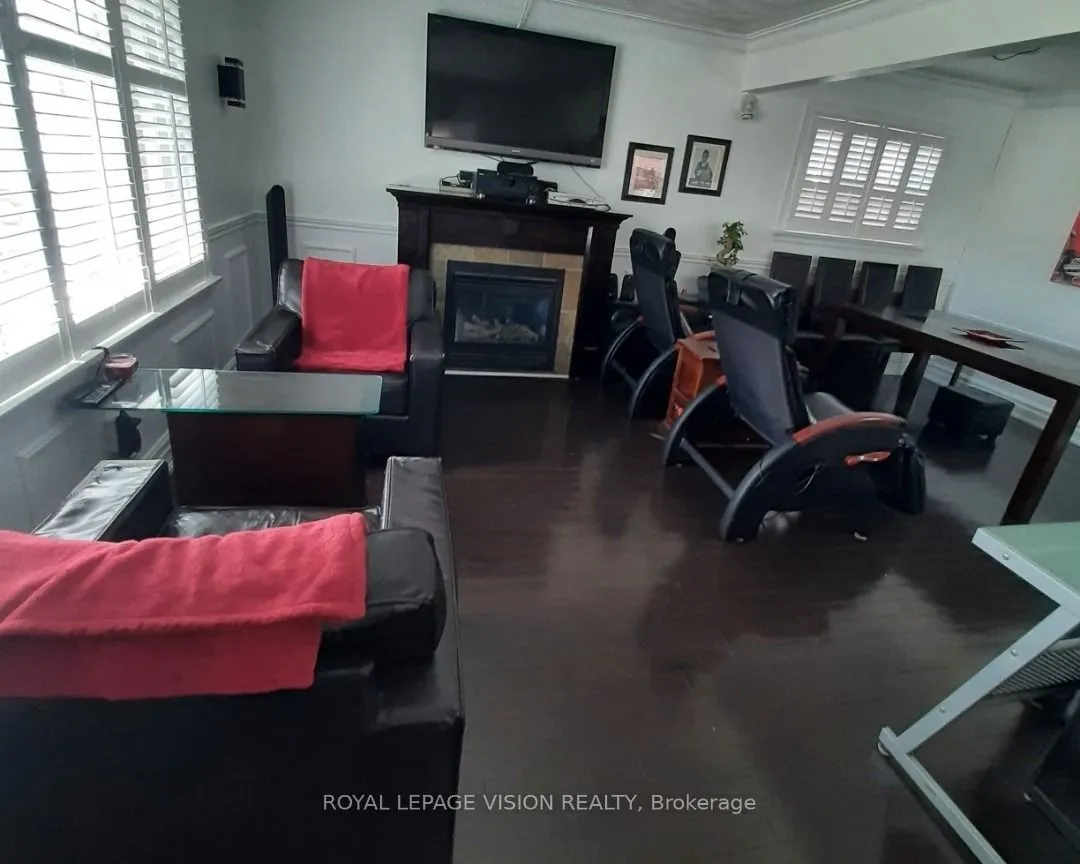 52 Ellendale Drive