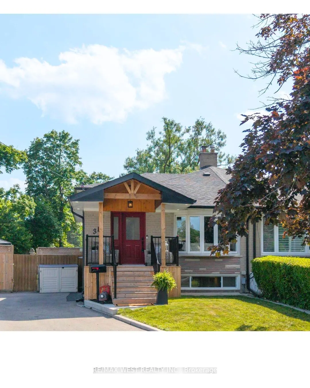 31 Pixley Crescent