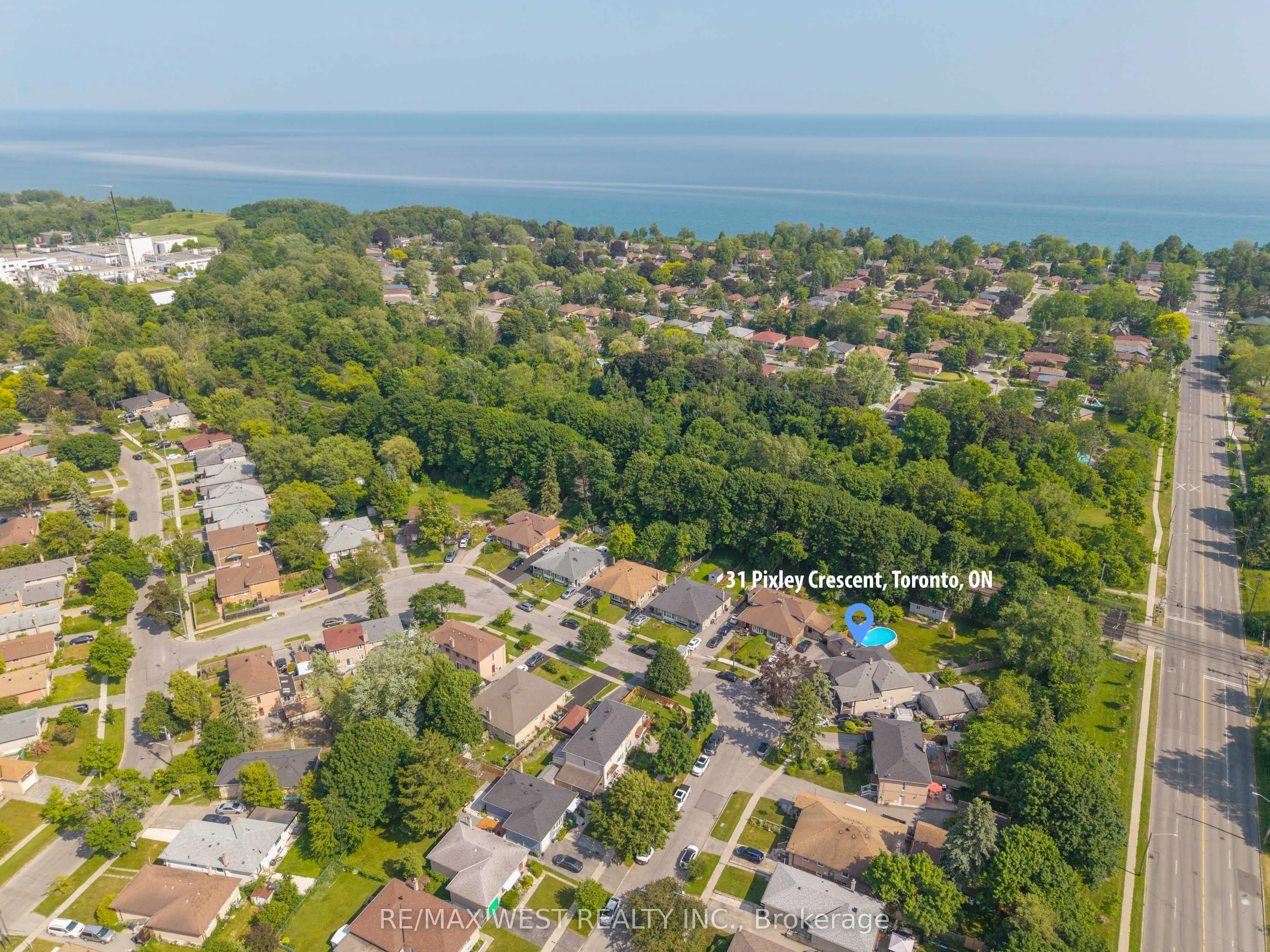 31 Pixley Crescent