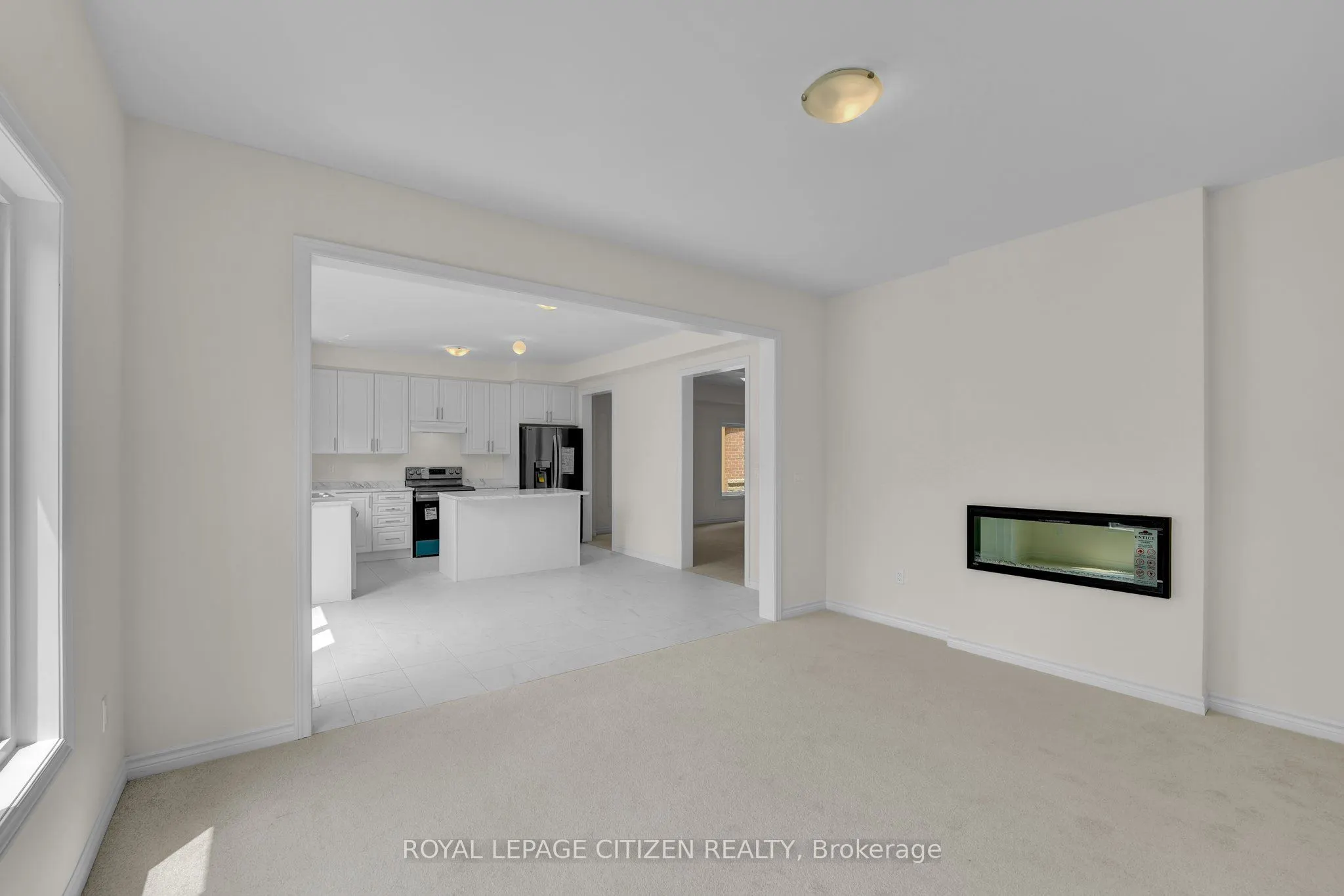 98 North Garden Boulevard W