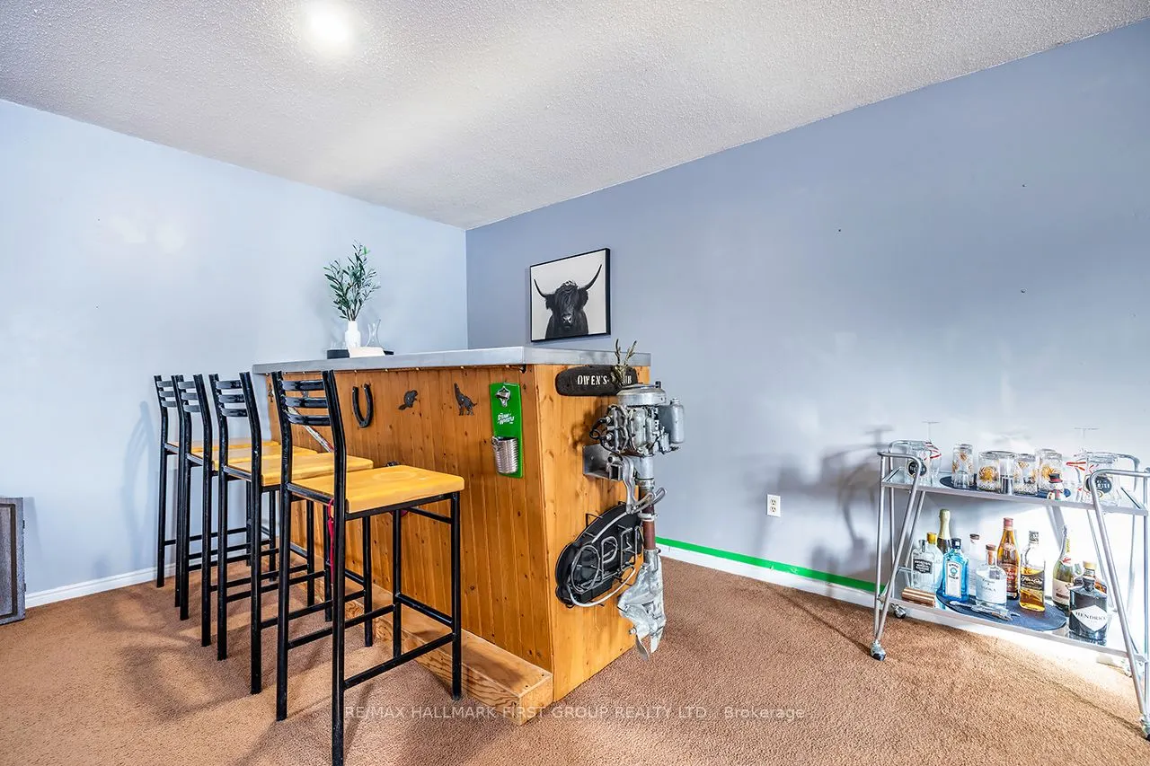 11 Riverview Drive