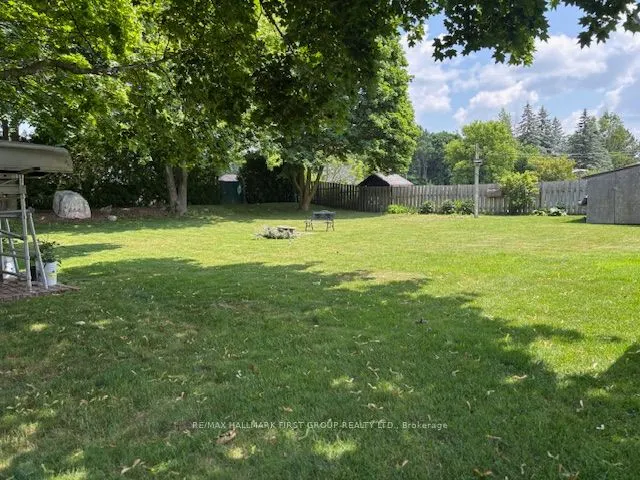 11 Riverview Drive