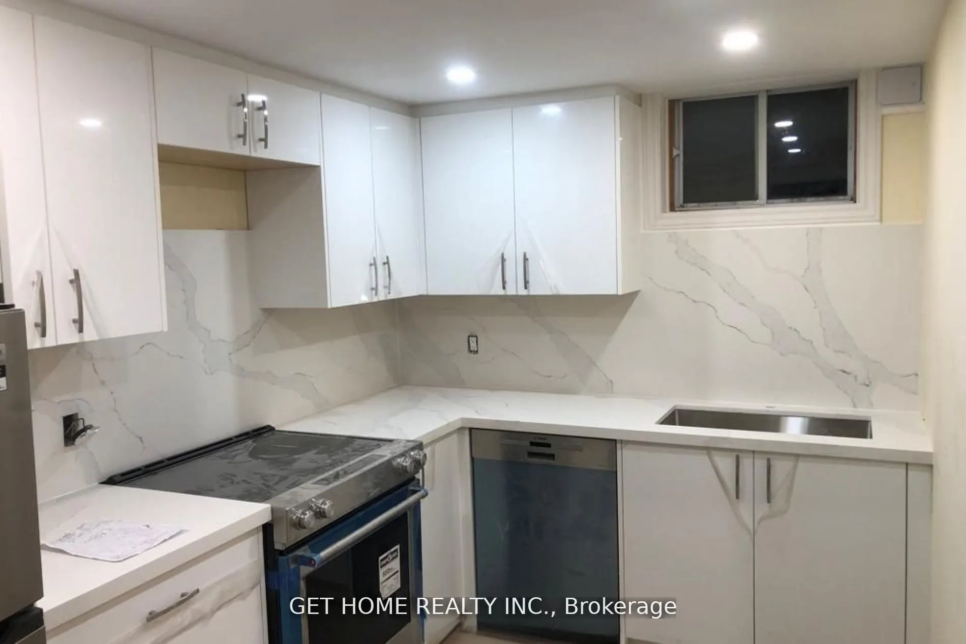 371 Beechgrove Drive, #Bsmt