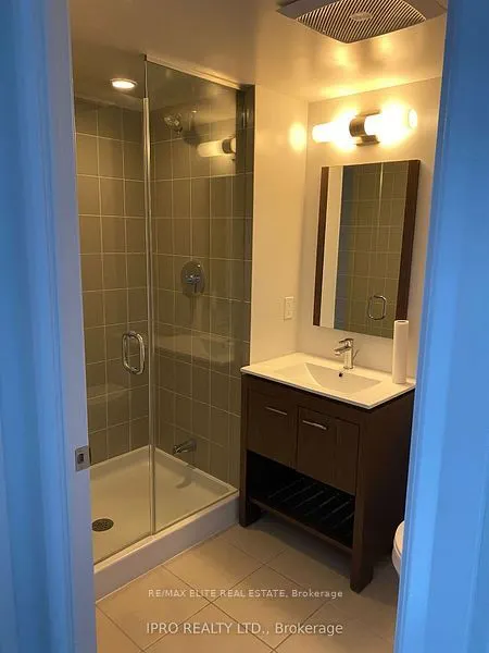 30 Meadowglen Place, #612