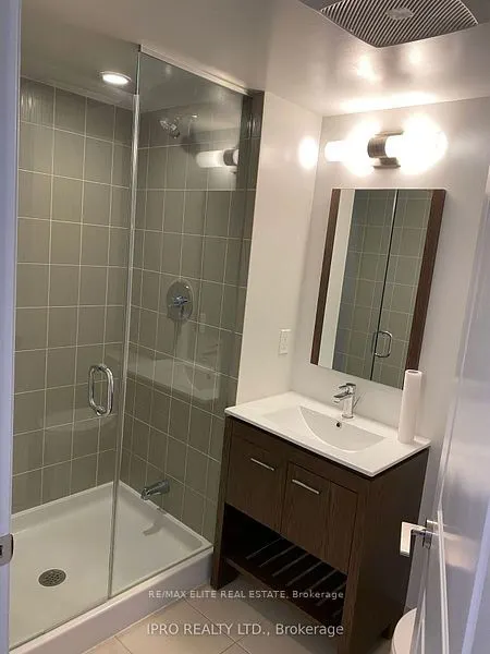 30 Meadowglen Place, #612