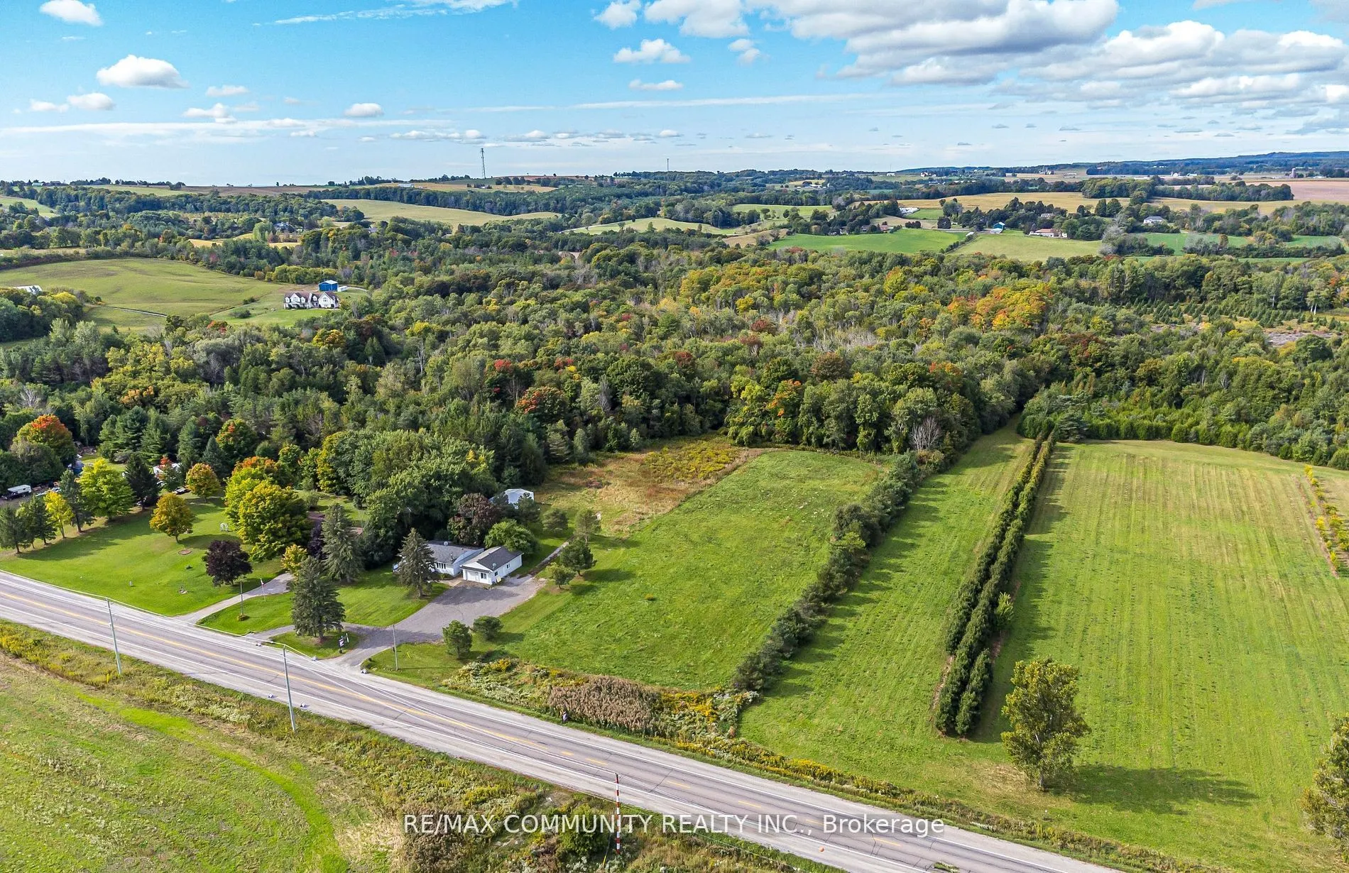 11490 Simcoe Street