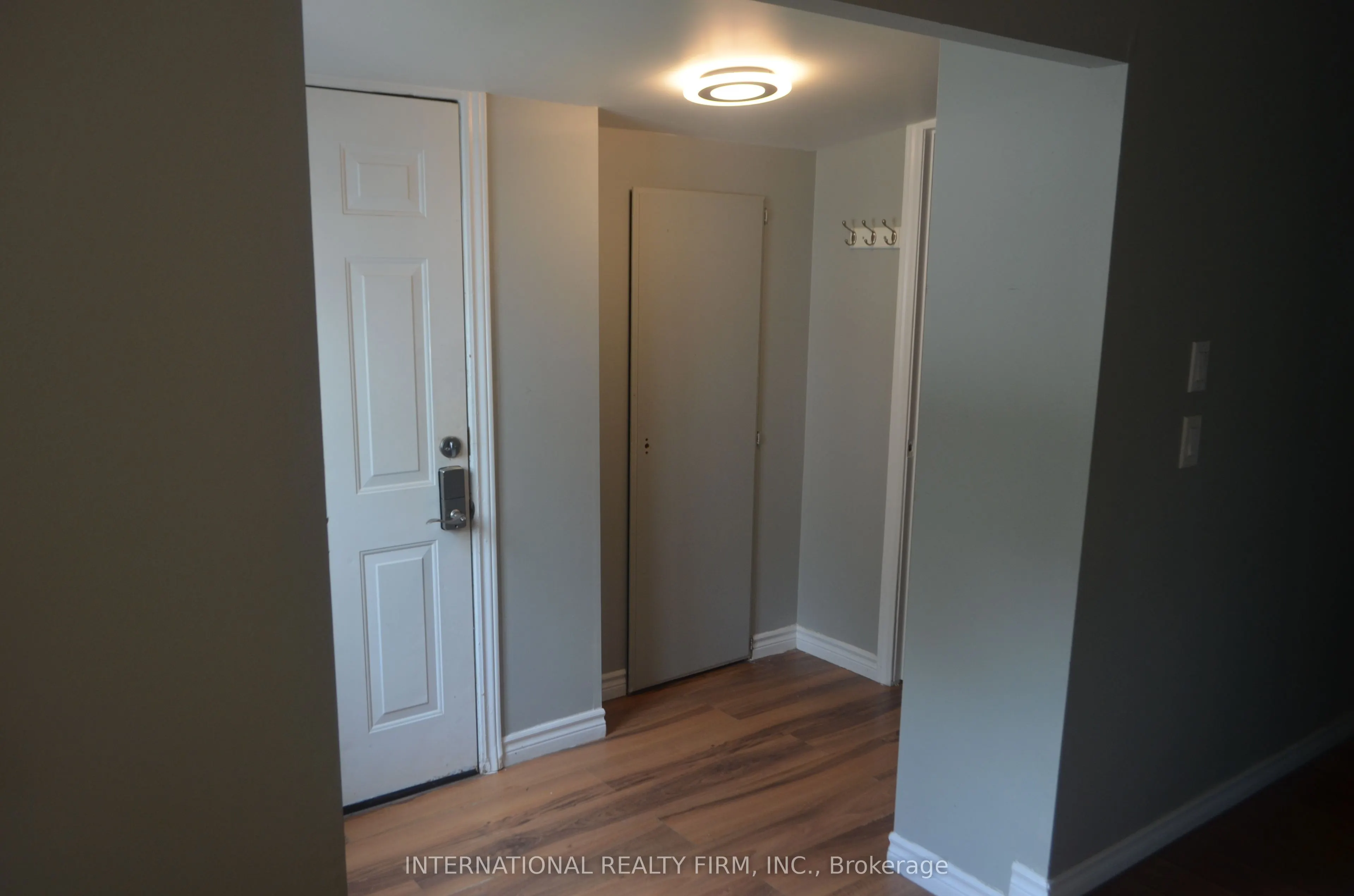 623 King Avenue E, #18