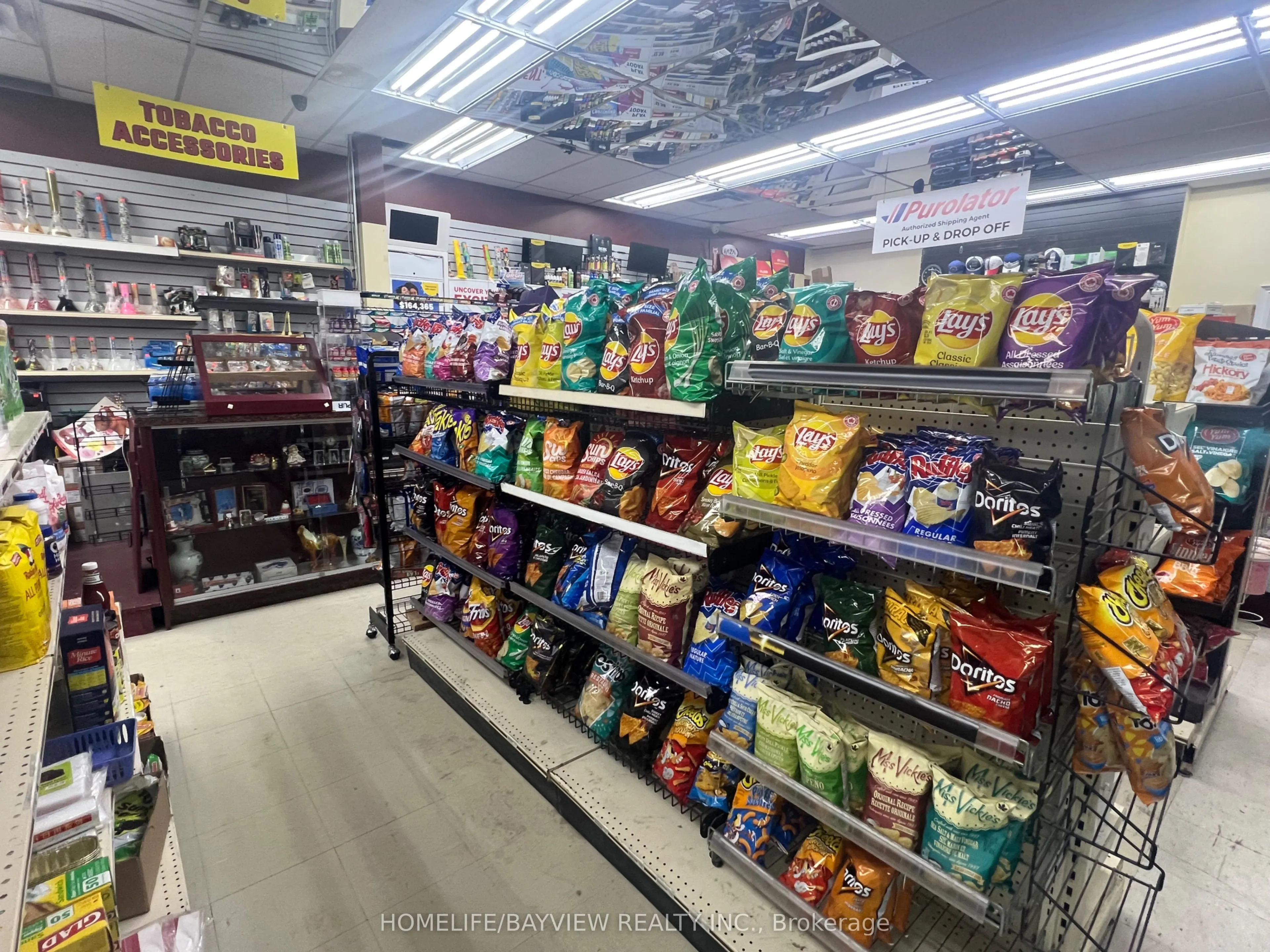1330 Ritson Road N, #1