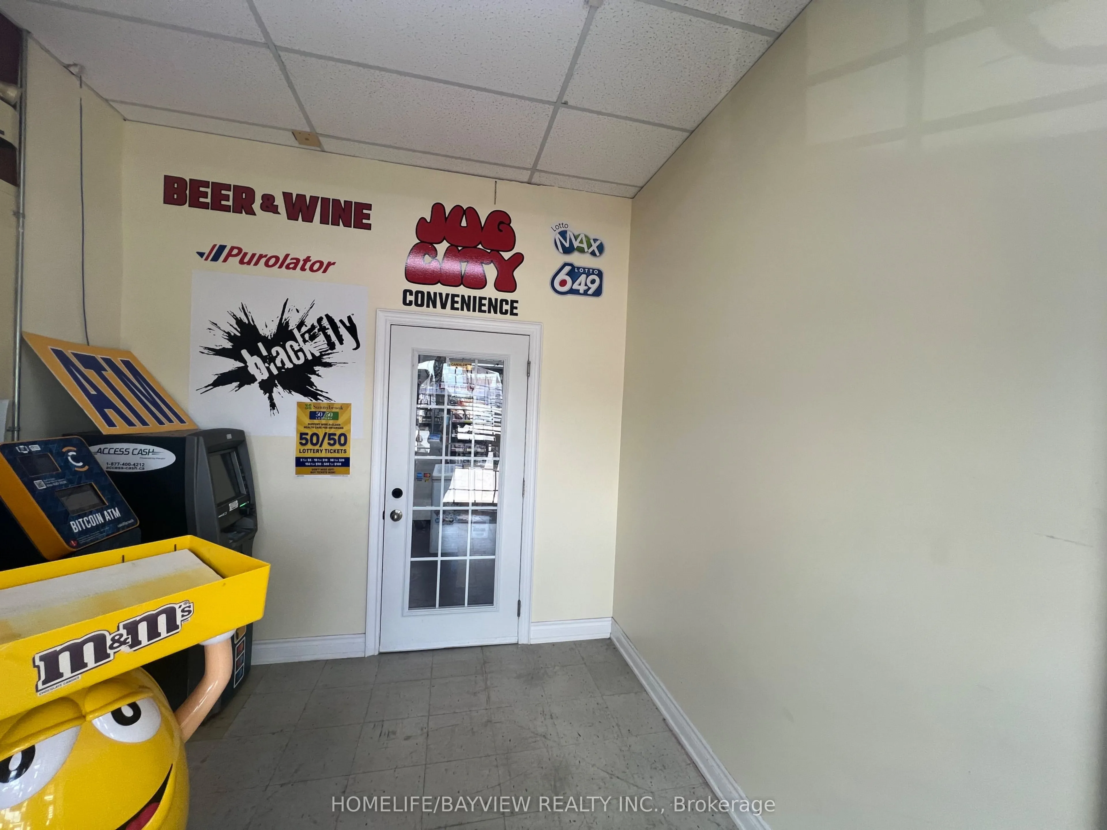 1330 Ritson Road N, #1