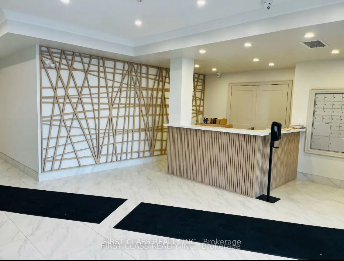 50 Lakebreeze Drive, #317