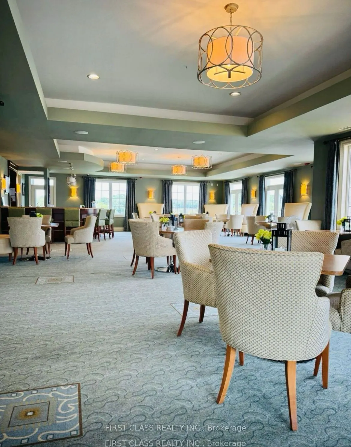 50 Lakebreeze Drive, #317