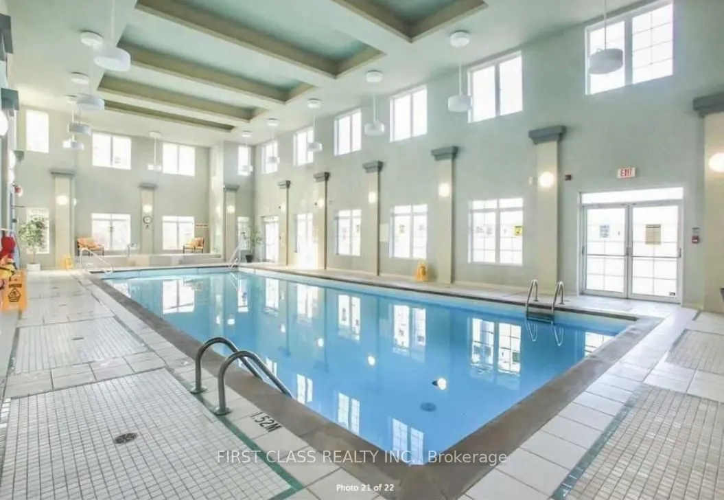 50 Lakebreeze Drive, #317