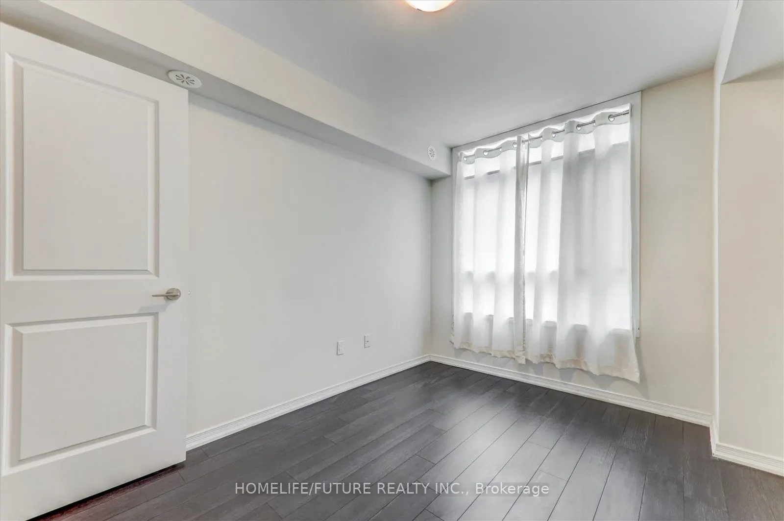 1070 Progress Avenue, #208